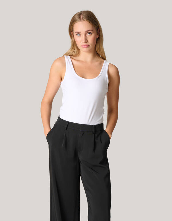 Basic Top Weiß Eksept