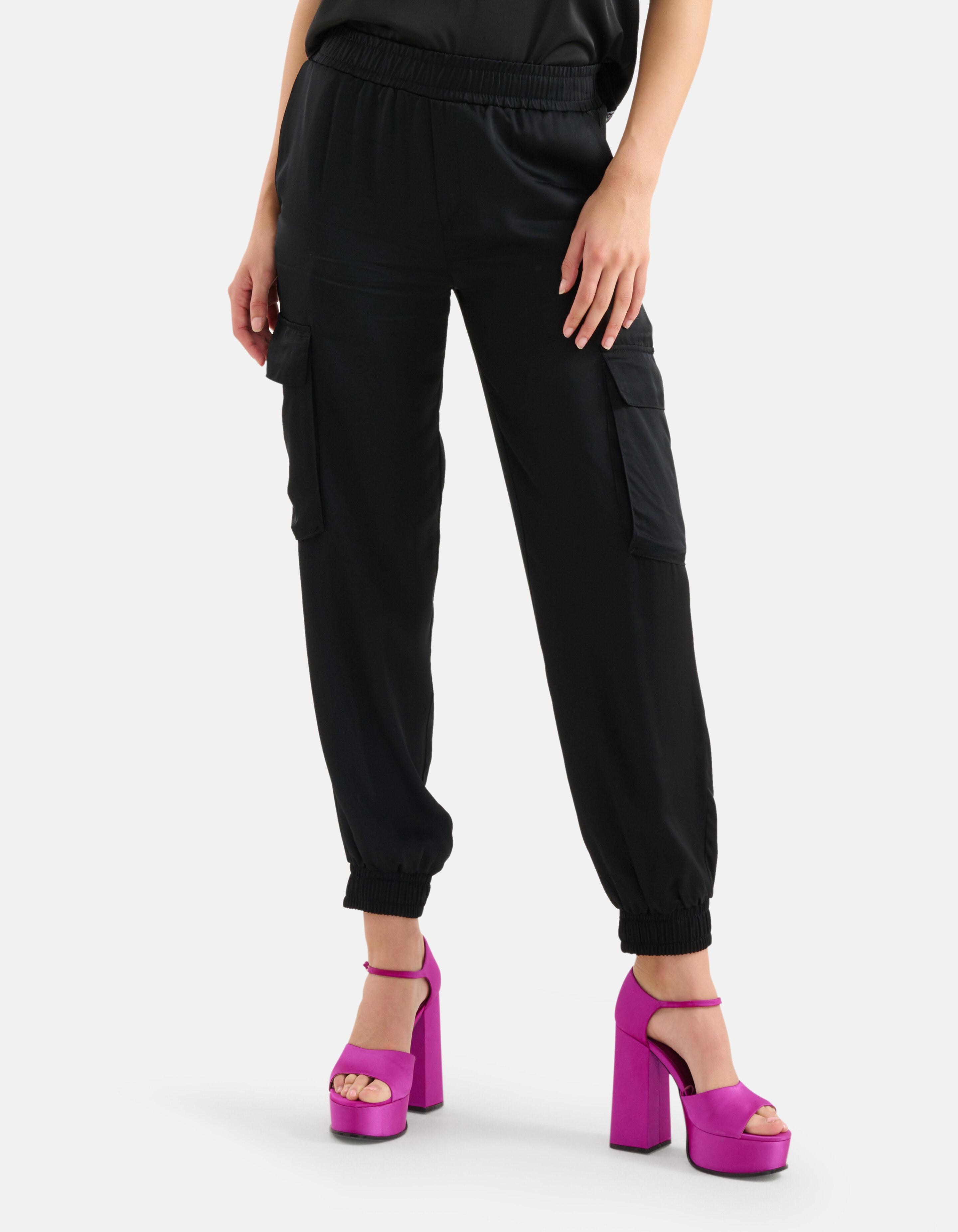 Satin Cargo-Hose Schwarz SHOEBY WOMEN