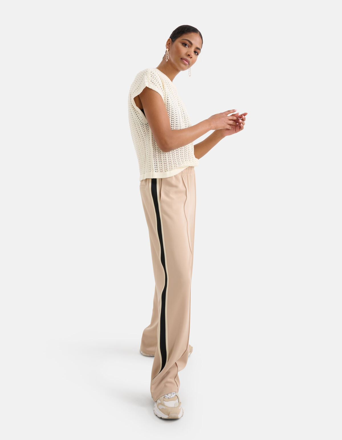 Sporty Wide Leg Broek Beige SHOEBY WOMEN