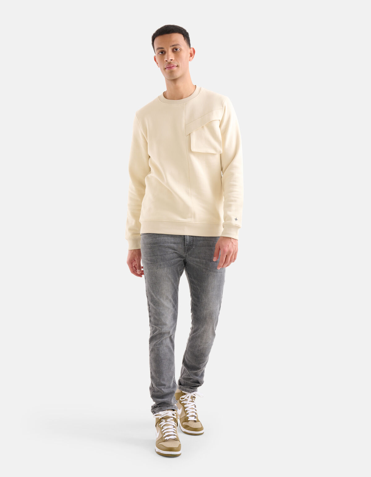 Cargo Crew Pullover Beige SHOEBY MEN
