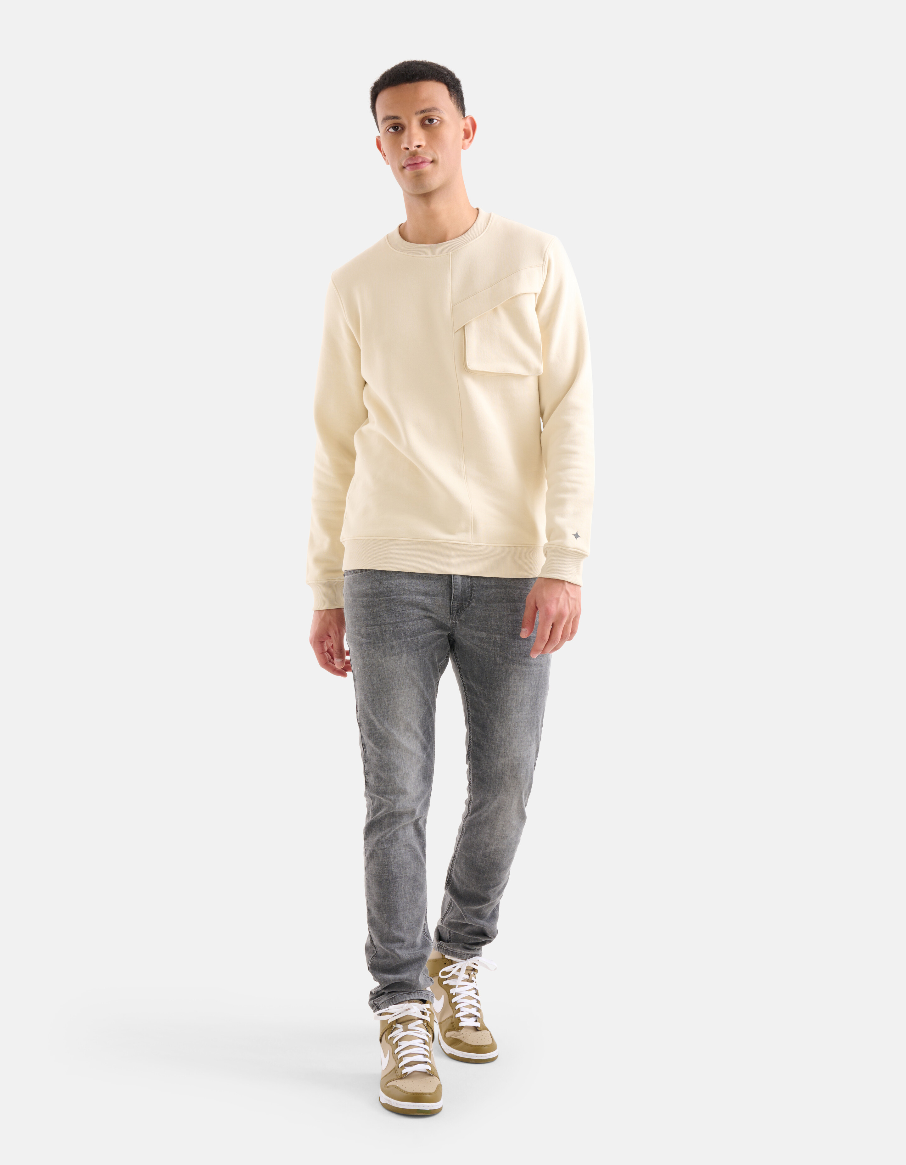 Cargo Crew Pullover Beige SHOEBY MEN
