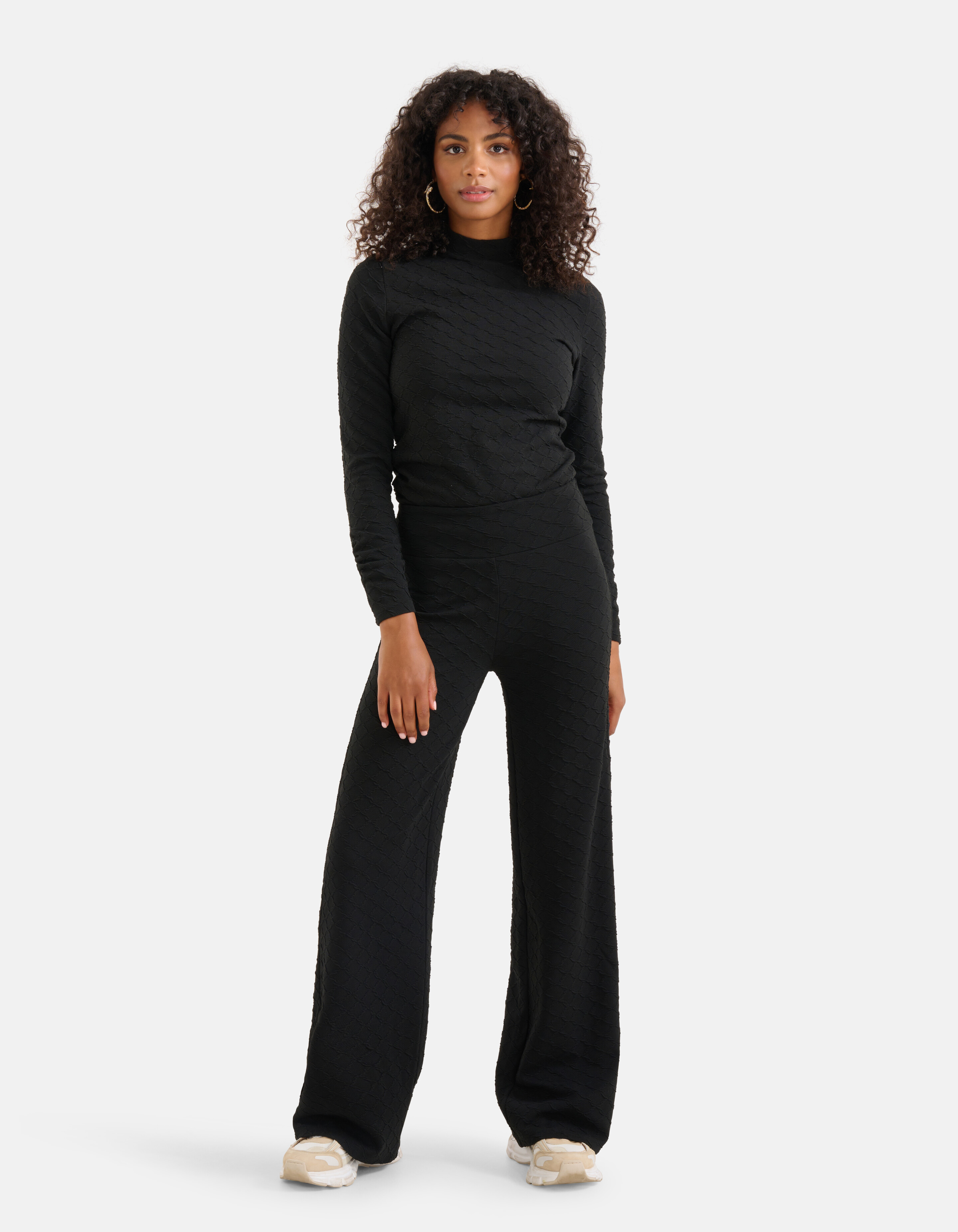 Structure Hose mit weitem Bein Schwarz SHOEBY WOMEN