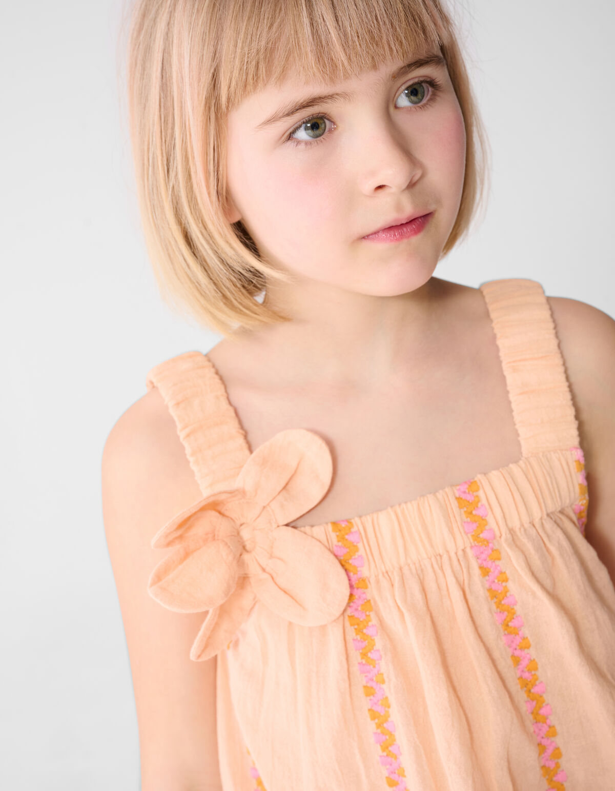 Blumenstickerei Mini Kleid Hellorange SHOEBY GIRLS