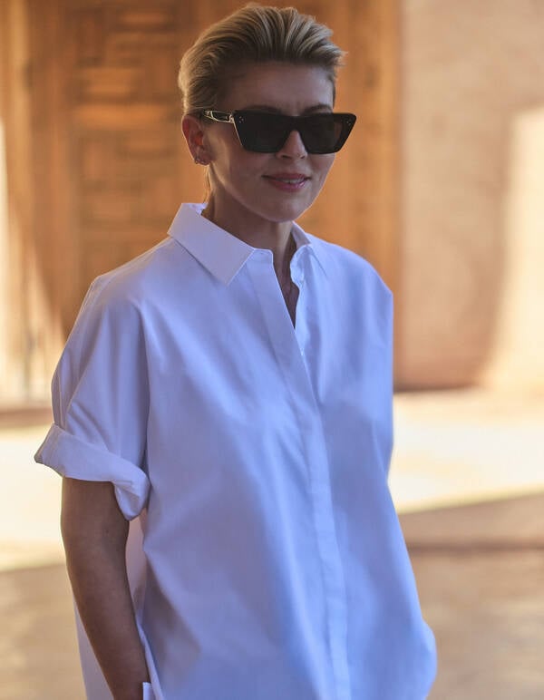 &Uuml;bergro&szlig;e Kurzarmbluse Wei&szlig; von Lonneke SHOEBY WOMEN