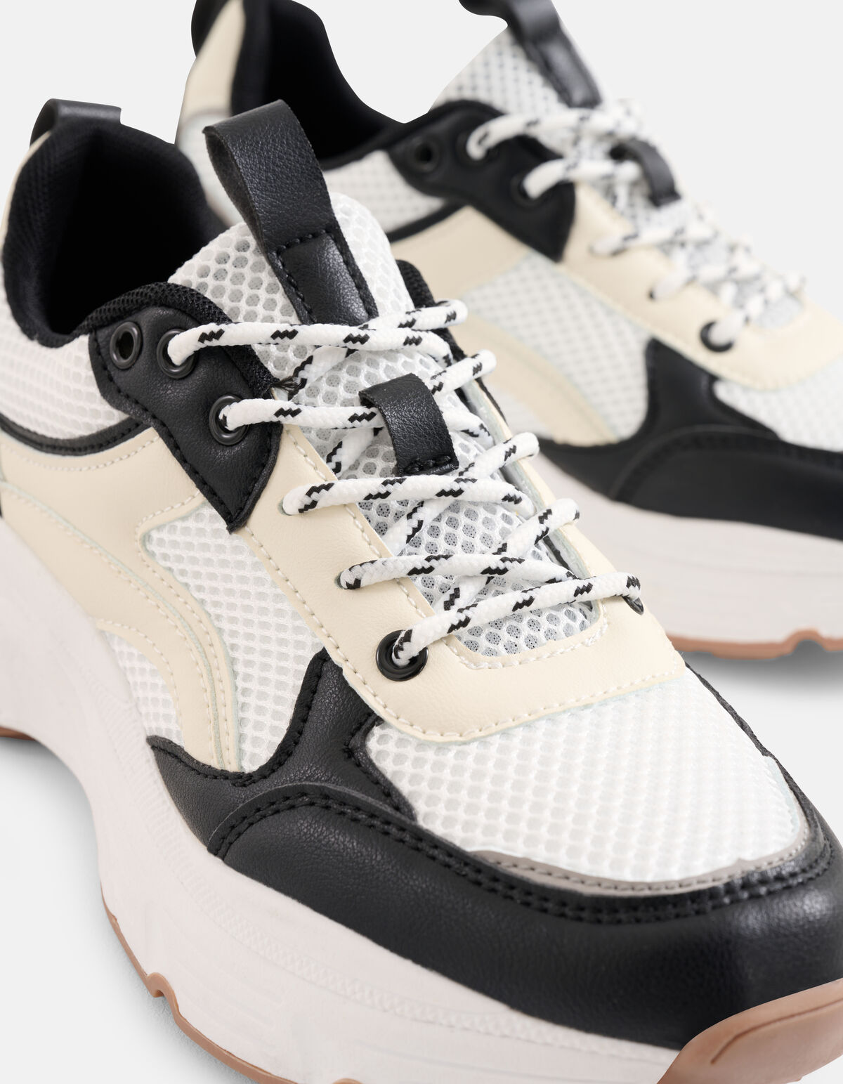 Chunky Sneaker Weiß/Schwarz SHOEBY SHOES