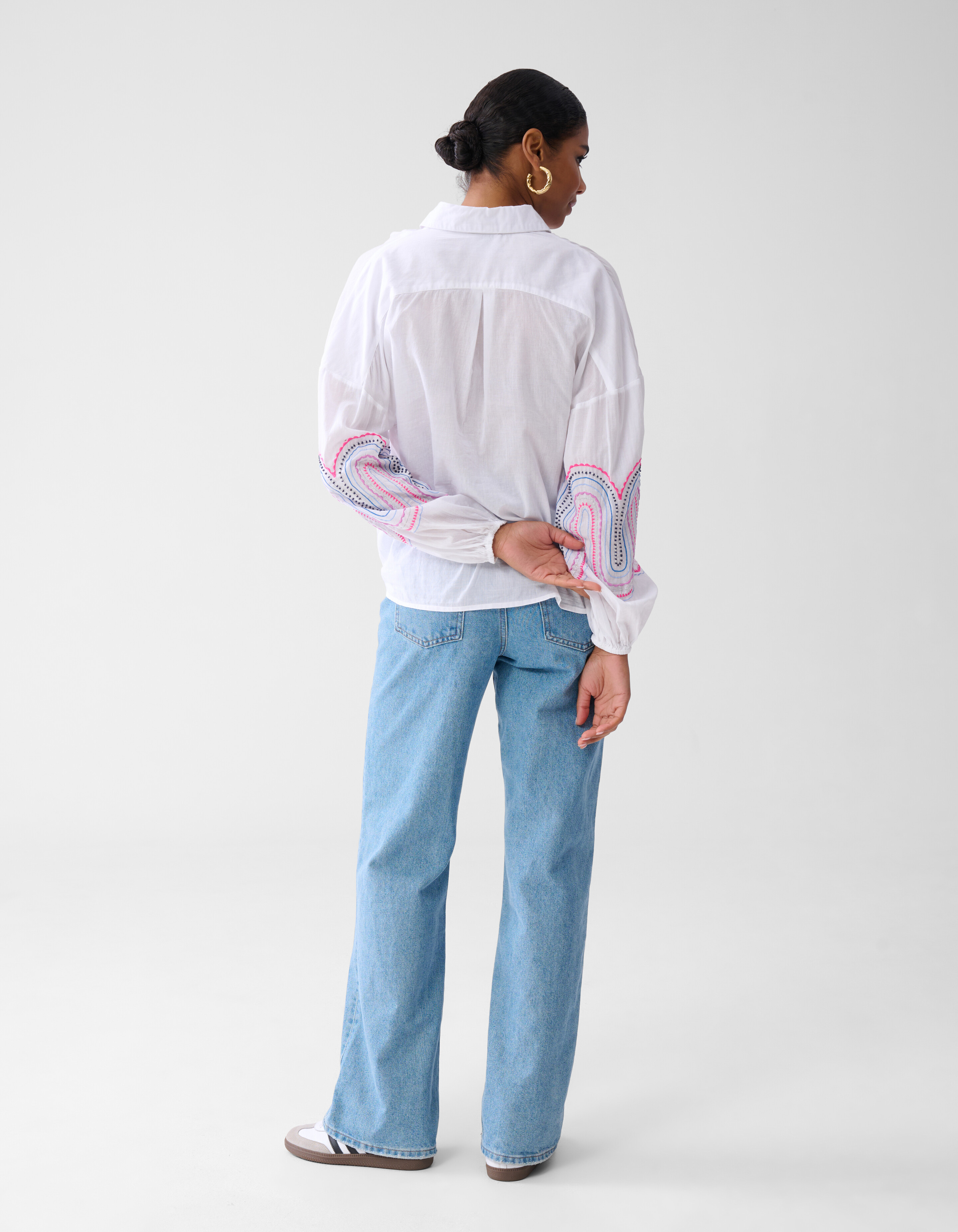 Bluse mit Stickerei Off White SHOEBY WOMEN