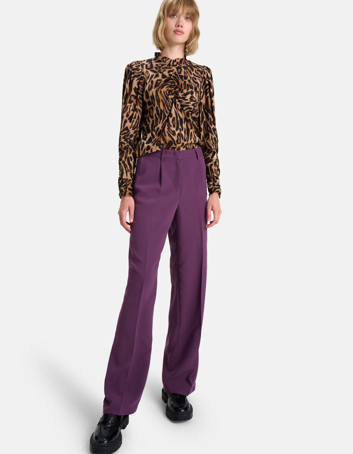 Loose Fit Hose Violett SHOEBY WOMEN