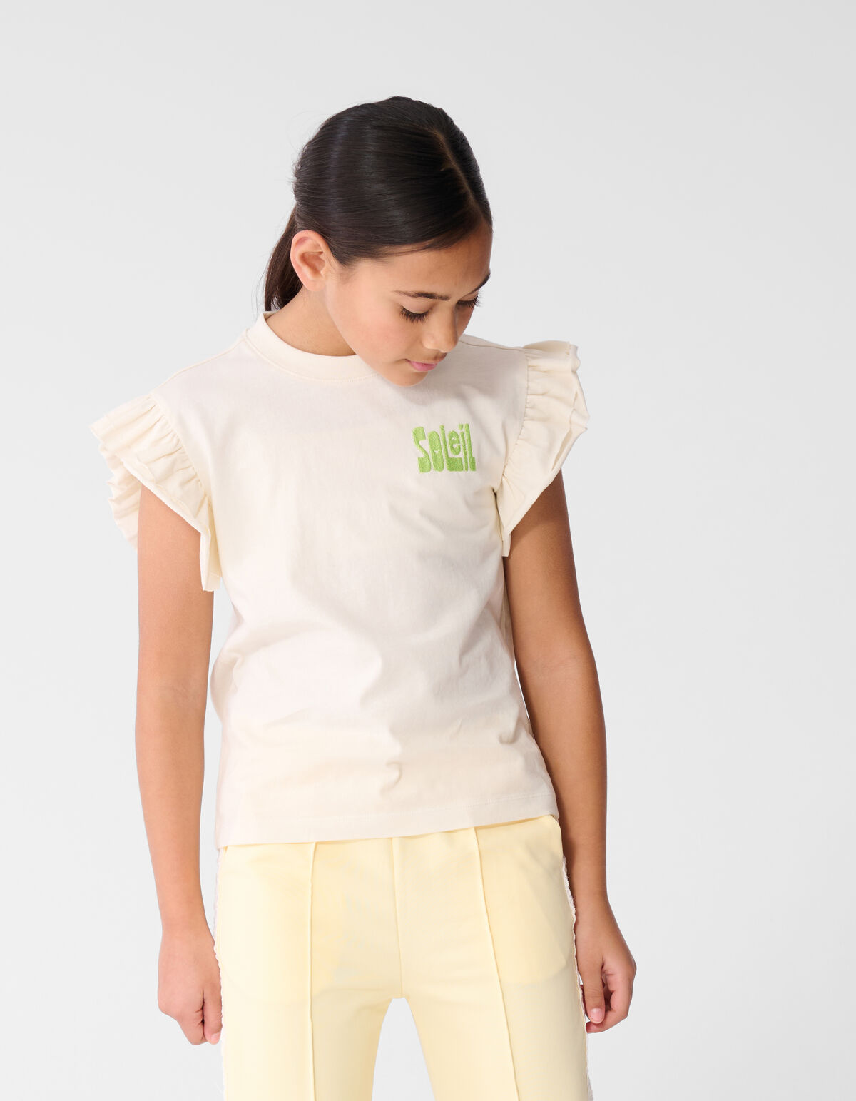 Ruffle Soleil Artwork T-Shirt Off-White SHOEBY GIRLS