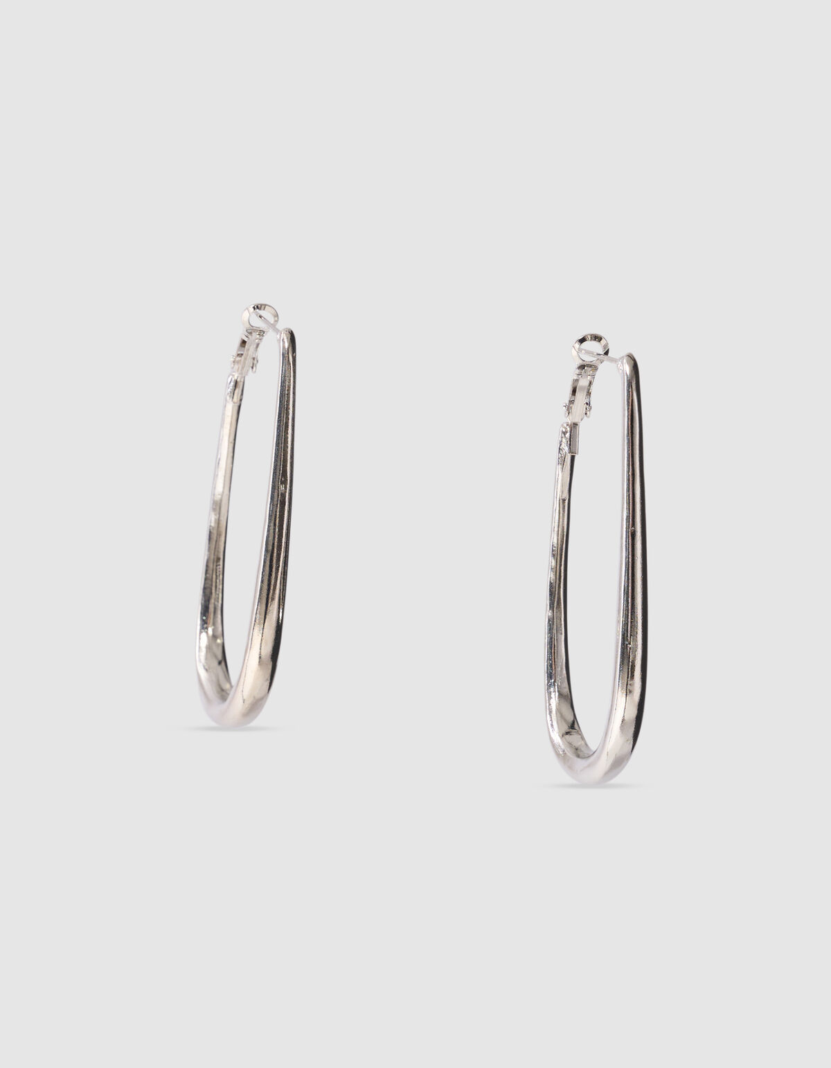 Rounded Square Ohrringe Silber SHOEBY ACCESSOIRES