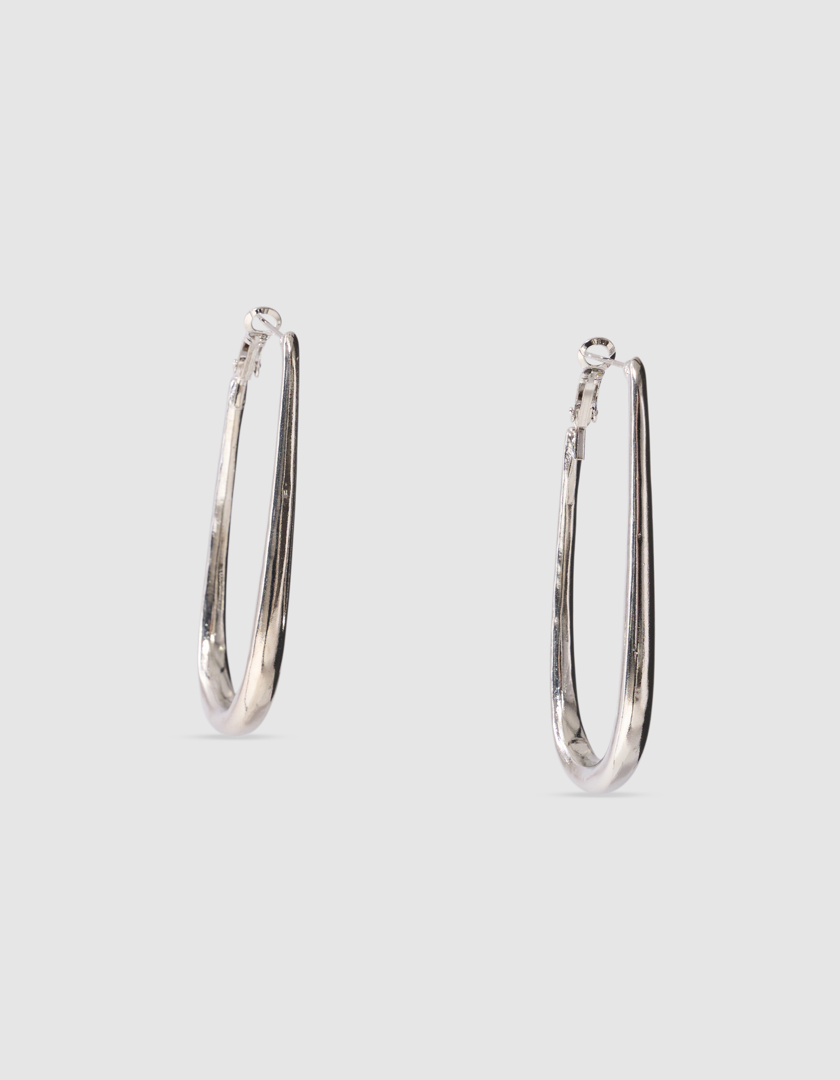 Rounded Square Ohrringe Silber SHOEBY ACCESSOIRES