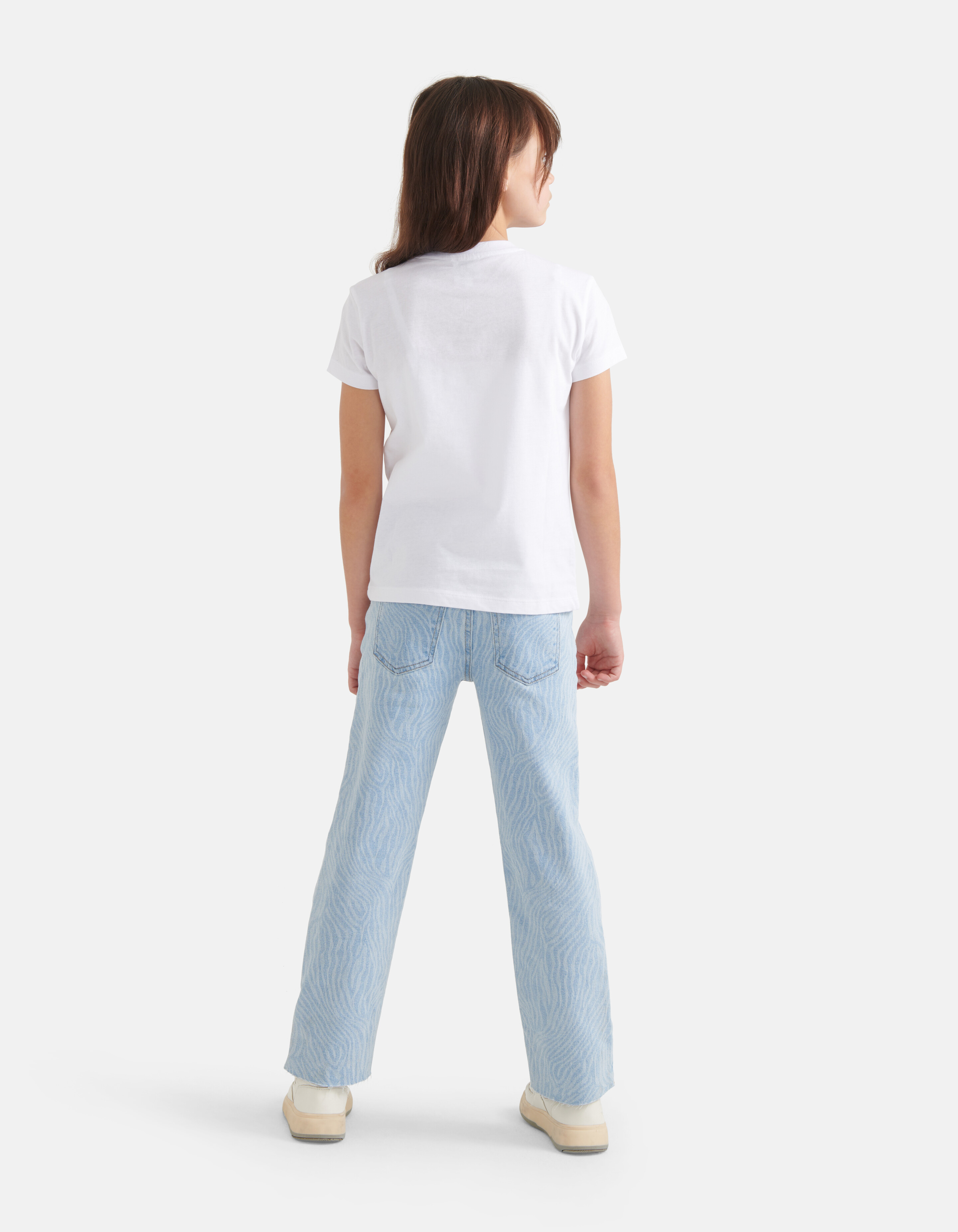 Loose Fit T-Shirt Weiß SHOEBY GIRLS