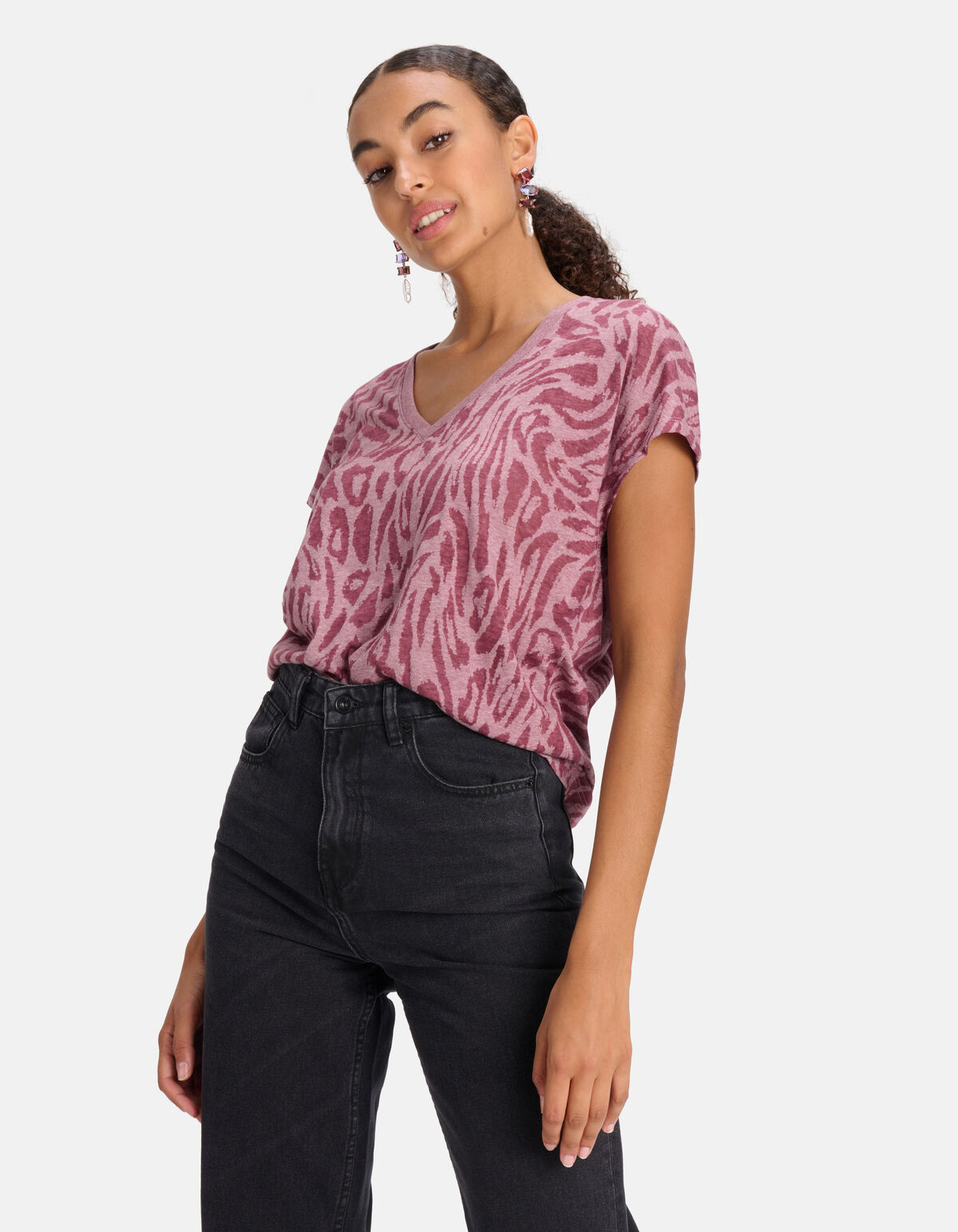 Leopardenmuster-T-Shirt mit V-Ausschnitt Lila SHOEBY WOMEN