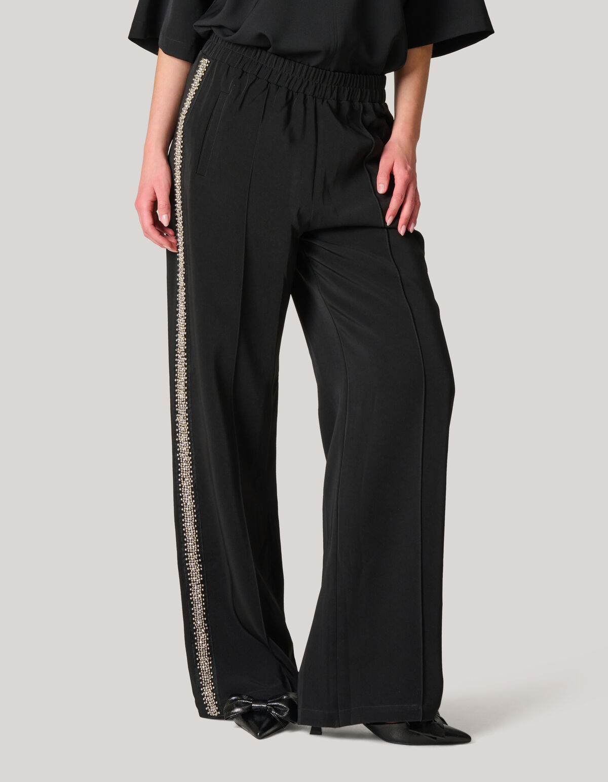 Sportlich versch&ouml;nertes Broek Zwart SHOEBY WOMEN