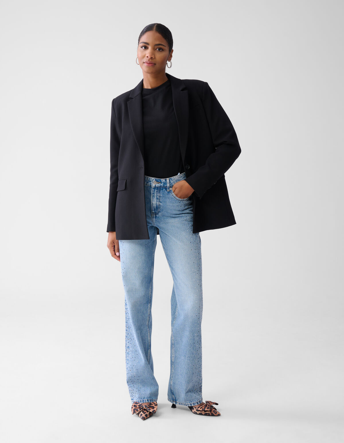 Nieten Straight Fit Jeans Mediumstone SHOEBY WOMEN