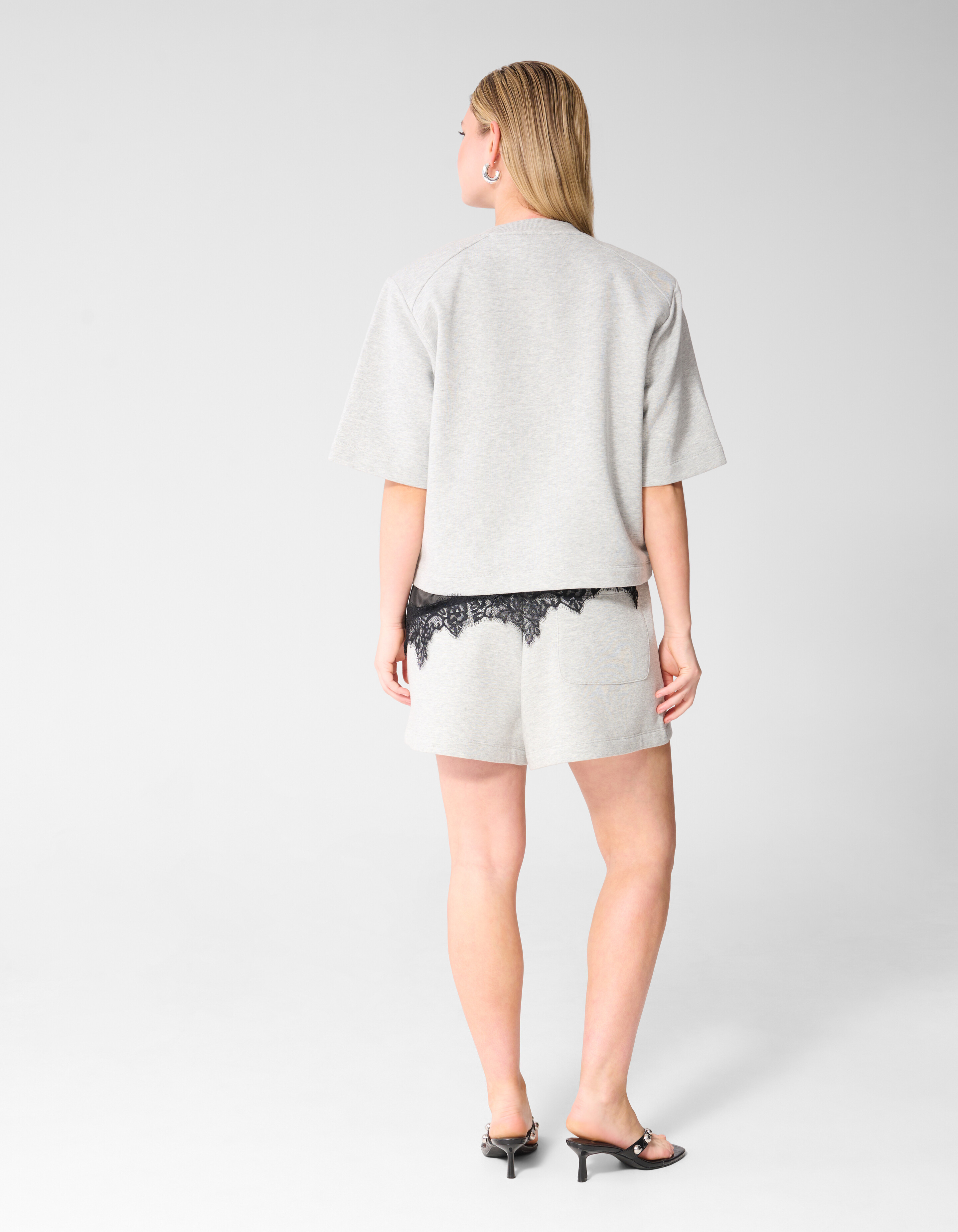 &Uuml;bergro&szlig;es Sweatshirt T-Shirt Hellgrau SHOEBY WOMEN