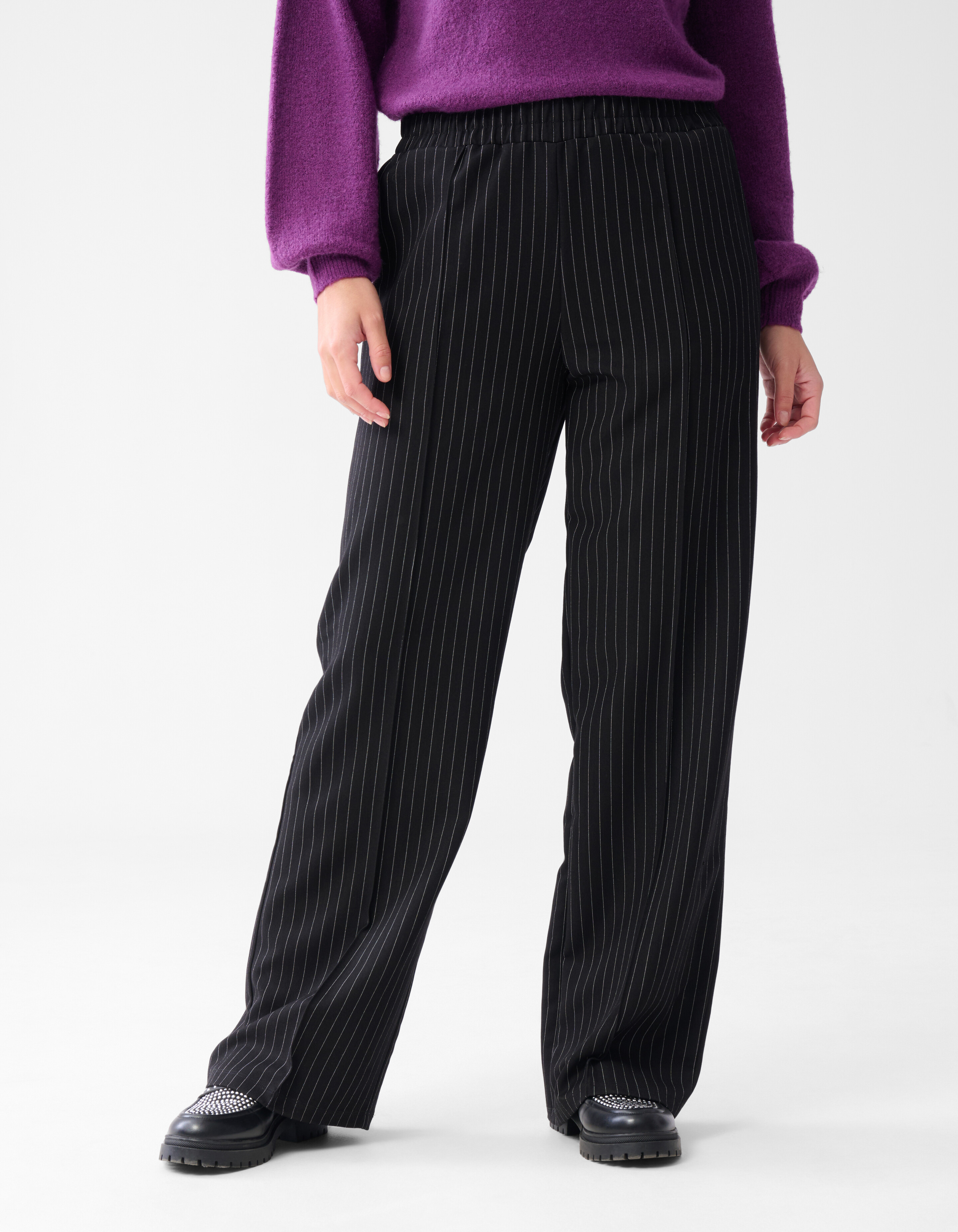 Nadelstreifenhose mit weitem Bein Schwarz SHOEBY WOMEN