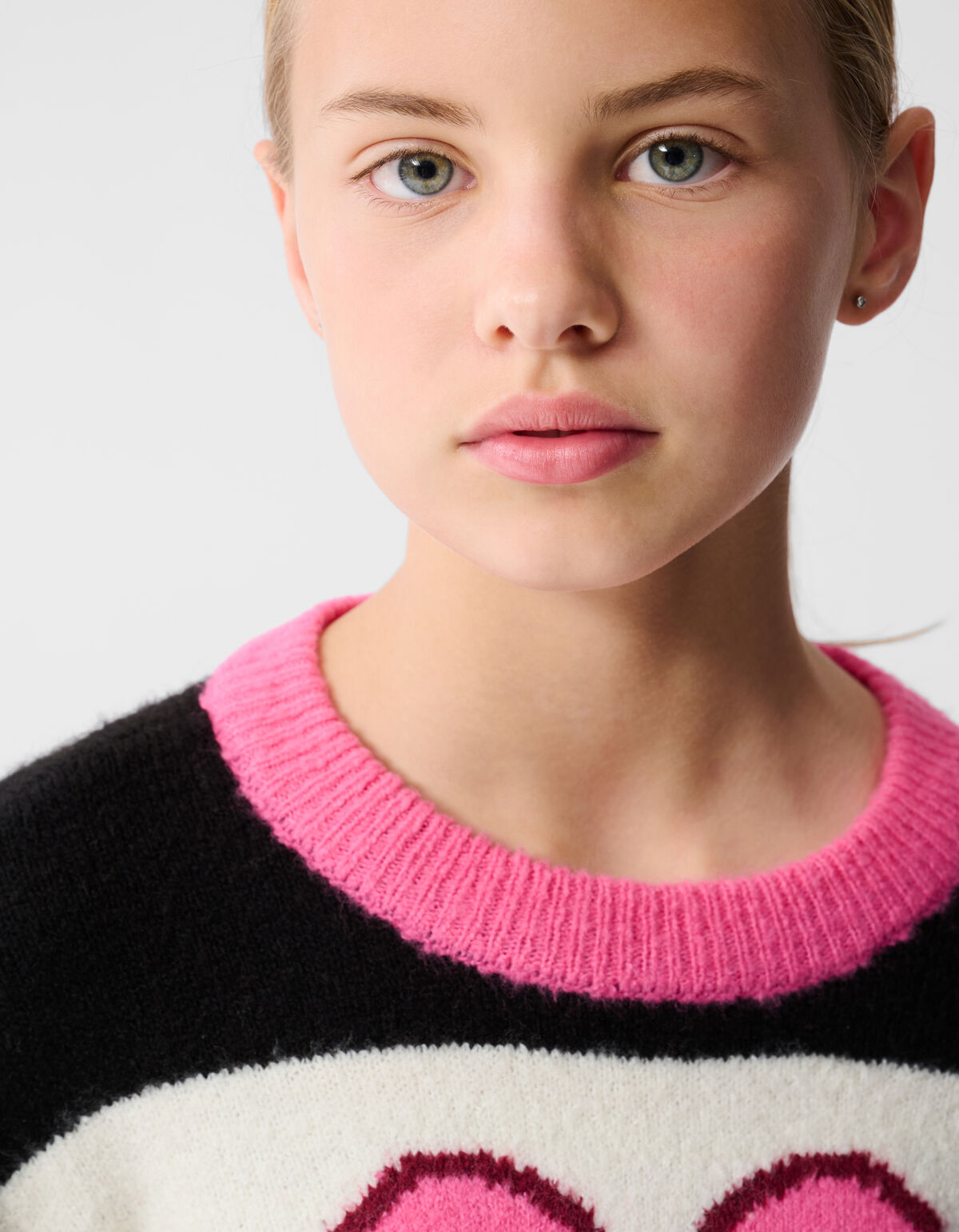 Smile Gestreifter Pullover Schwarz SHOEBY GIRLS