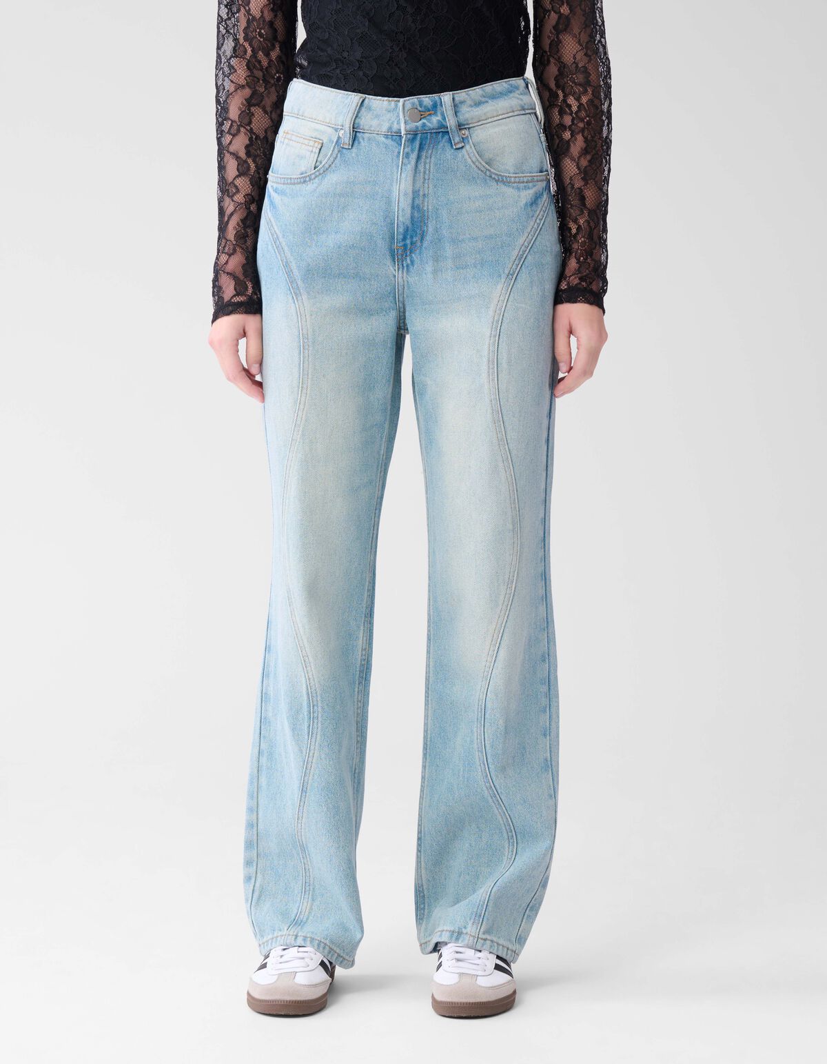 Wavy Straight Fit Jeans gebleicht SHOEBY WOMEN