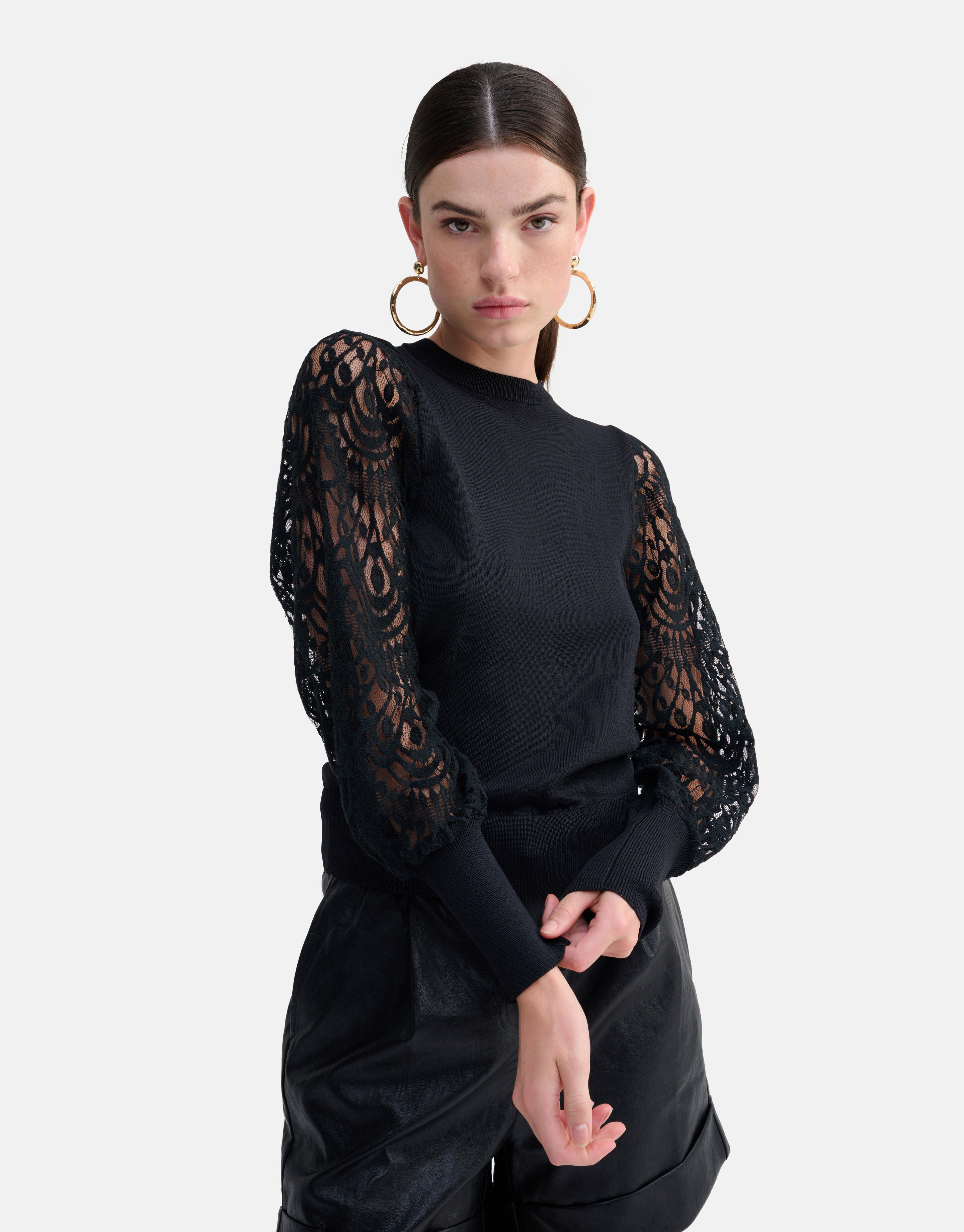 Top mit Spitzenärmeln Schwarz SHOEBY WOMEN
