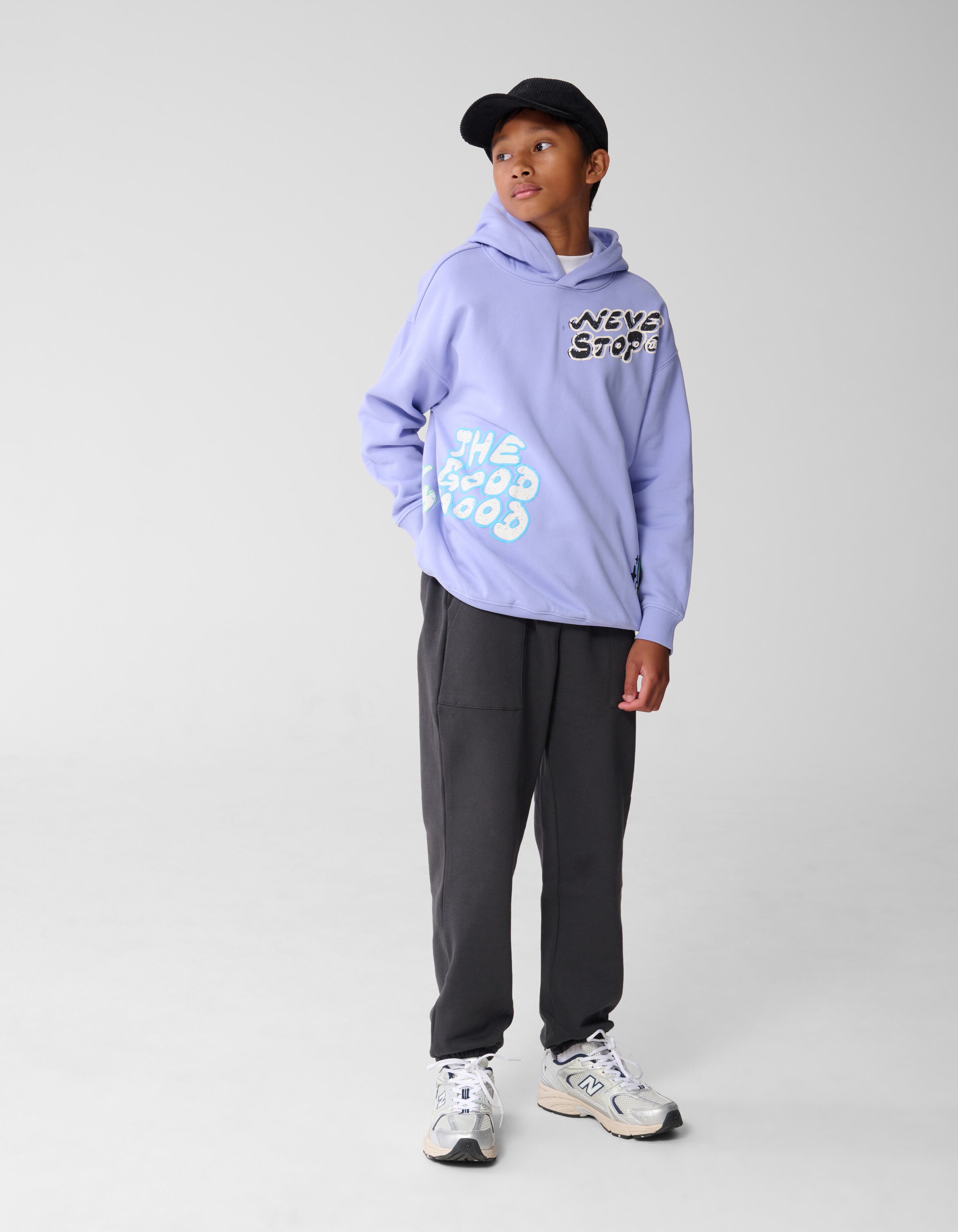 Good Mood Atrwork Hoodie Hellviolett SHOEBY BOYS
