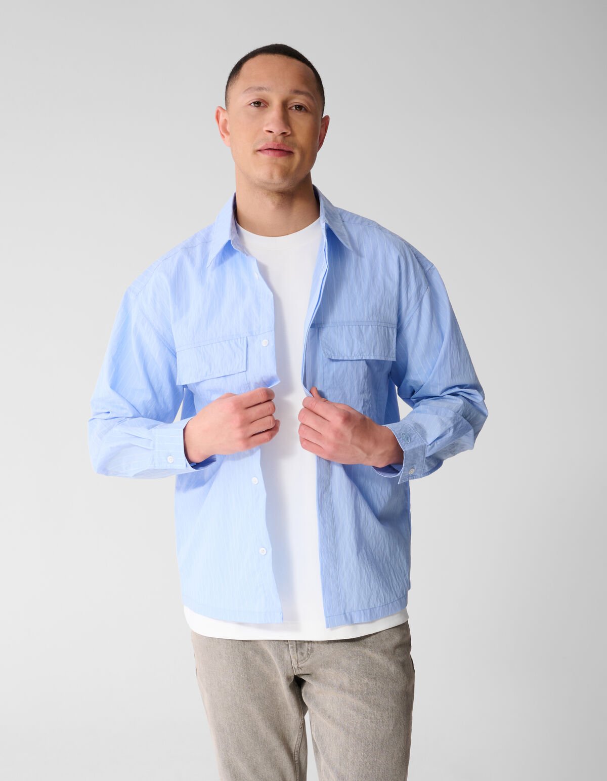 Relaxed Fit Nadelstreifenhemd Hellblau SHOEBY MEN