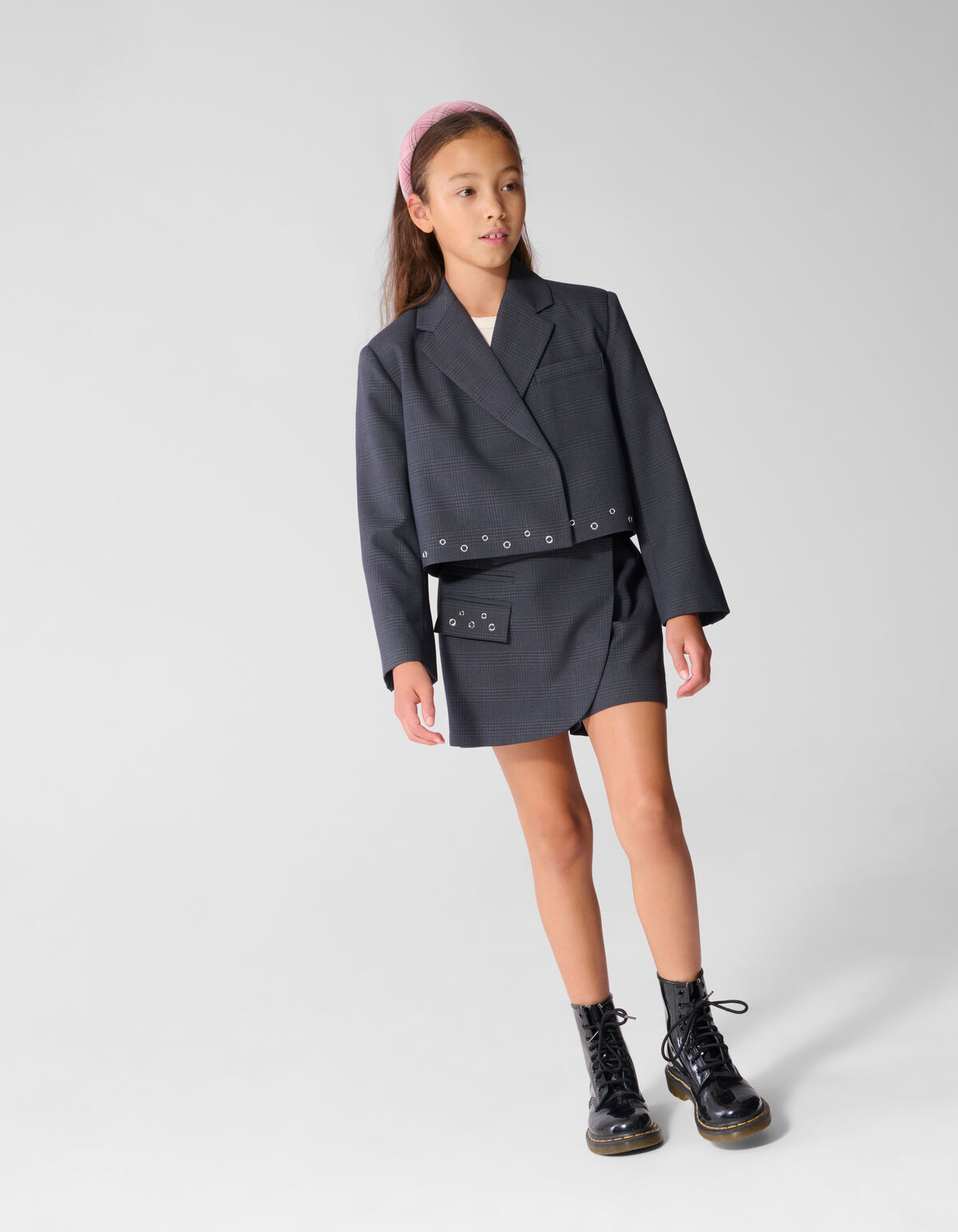 Cropped Karierter Eyelet Blazer Dunkelgrau SHOEBY GIRLS
