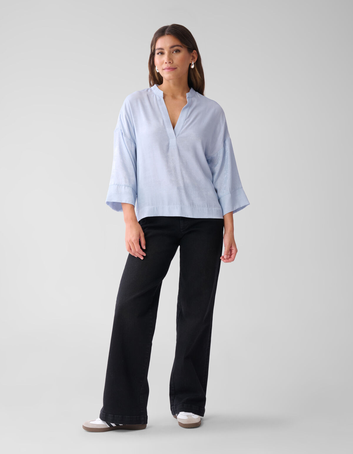 Shine Weite Bluse Hellblau SHOEBY WOMEN