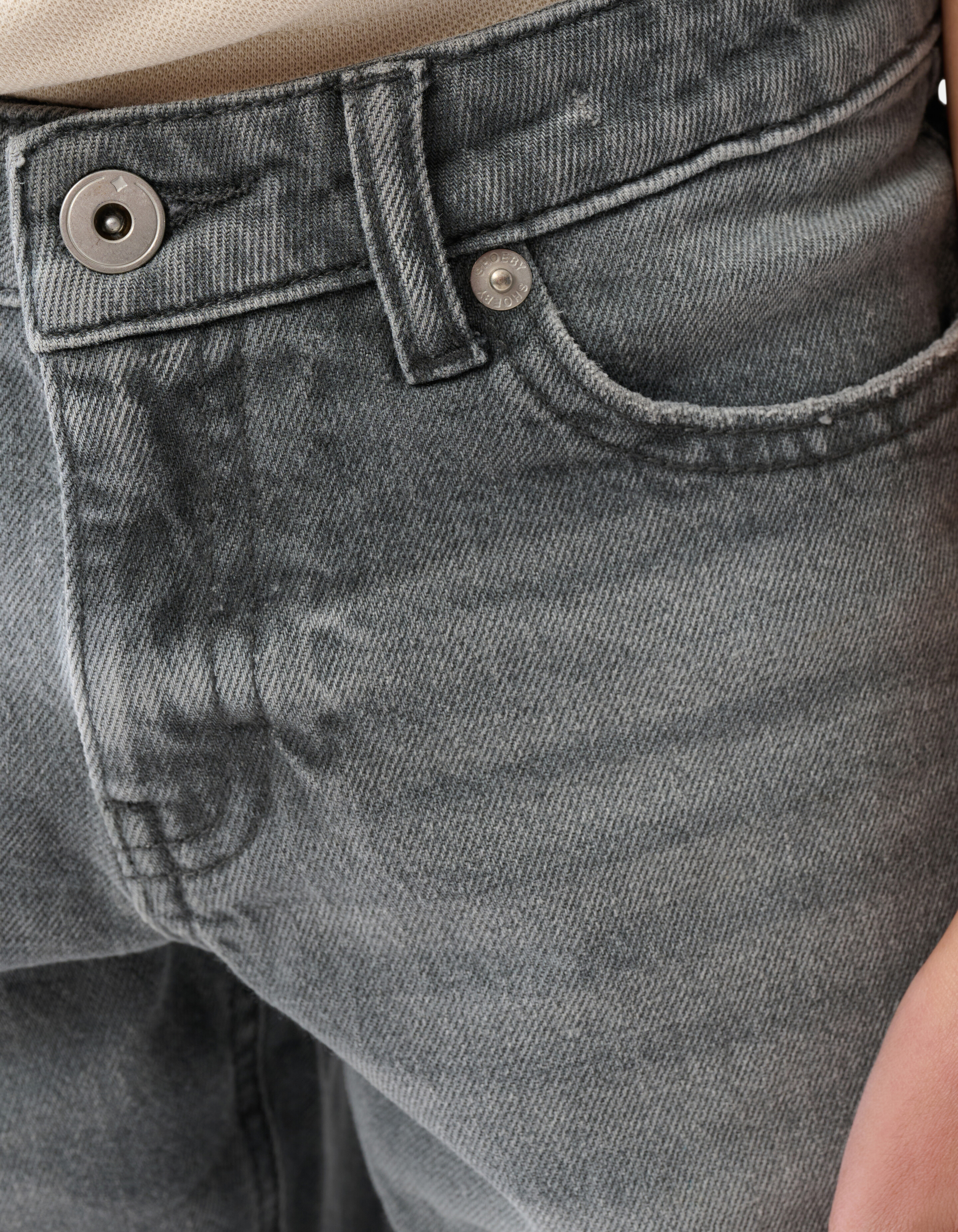 Straight Fit Jeansshorts Grau SHOEBY BOYS