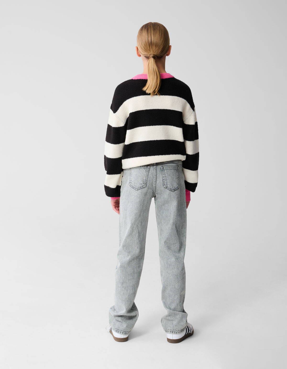 Stone Straight Fit Jeans Hellgrau SHOEBY GIRLS