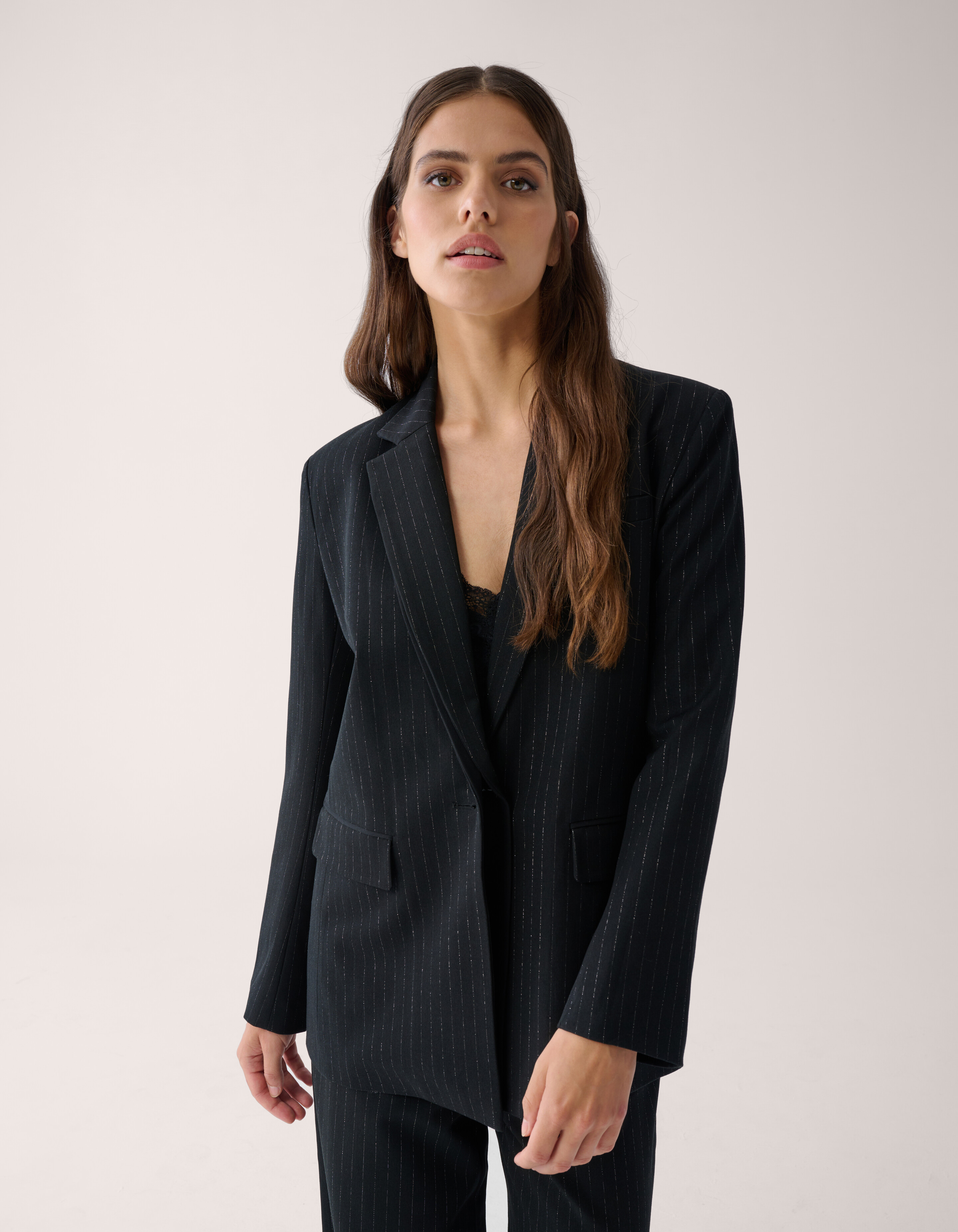 Pinstripe Blazer Zwart By Mieke SHOEBY WOMEN