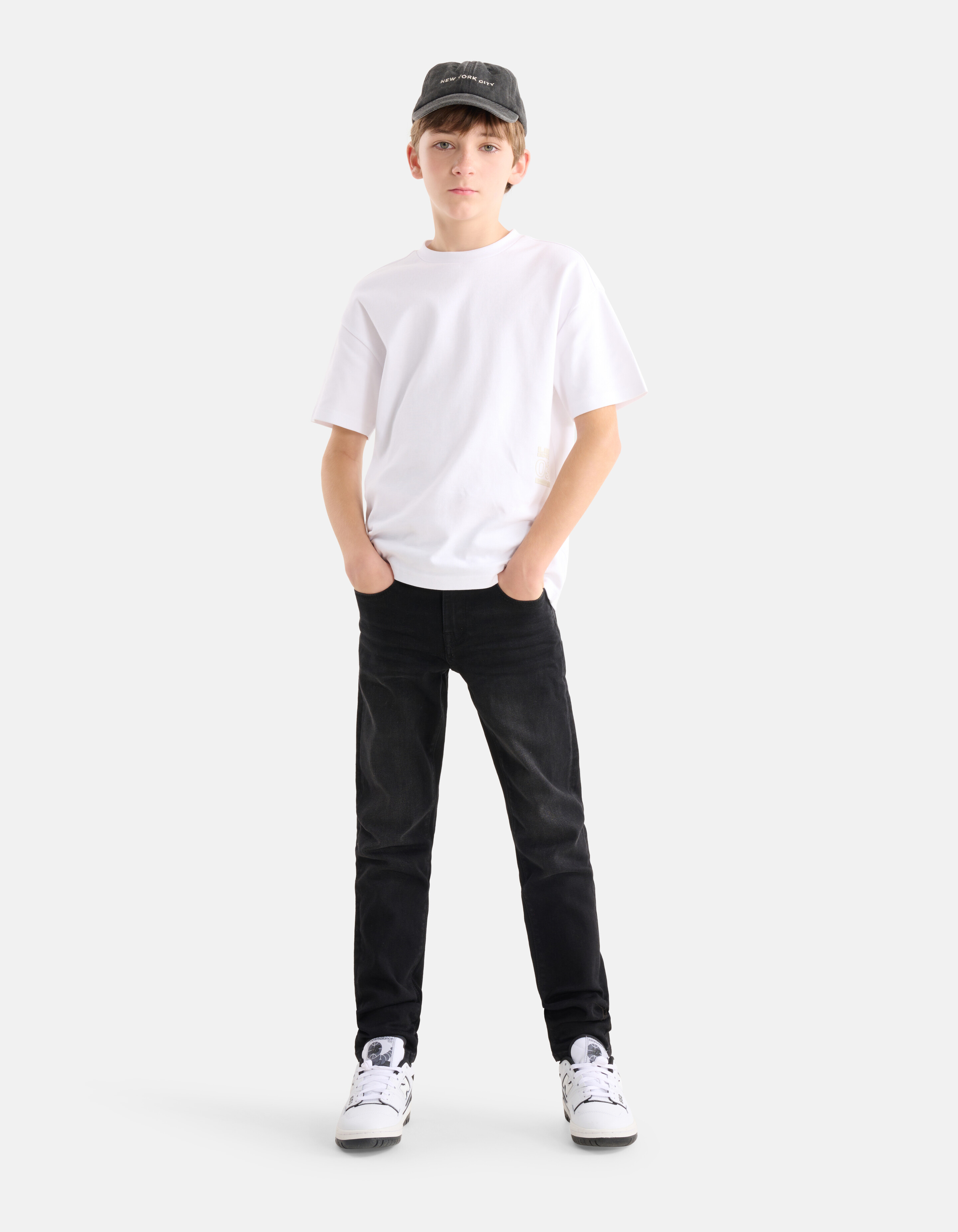 Regular Jeans Schwarz SHOEBY BOYS
