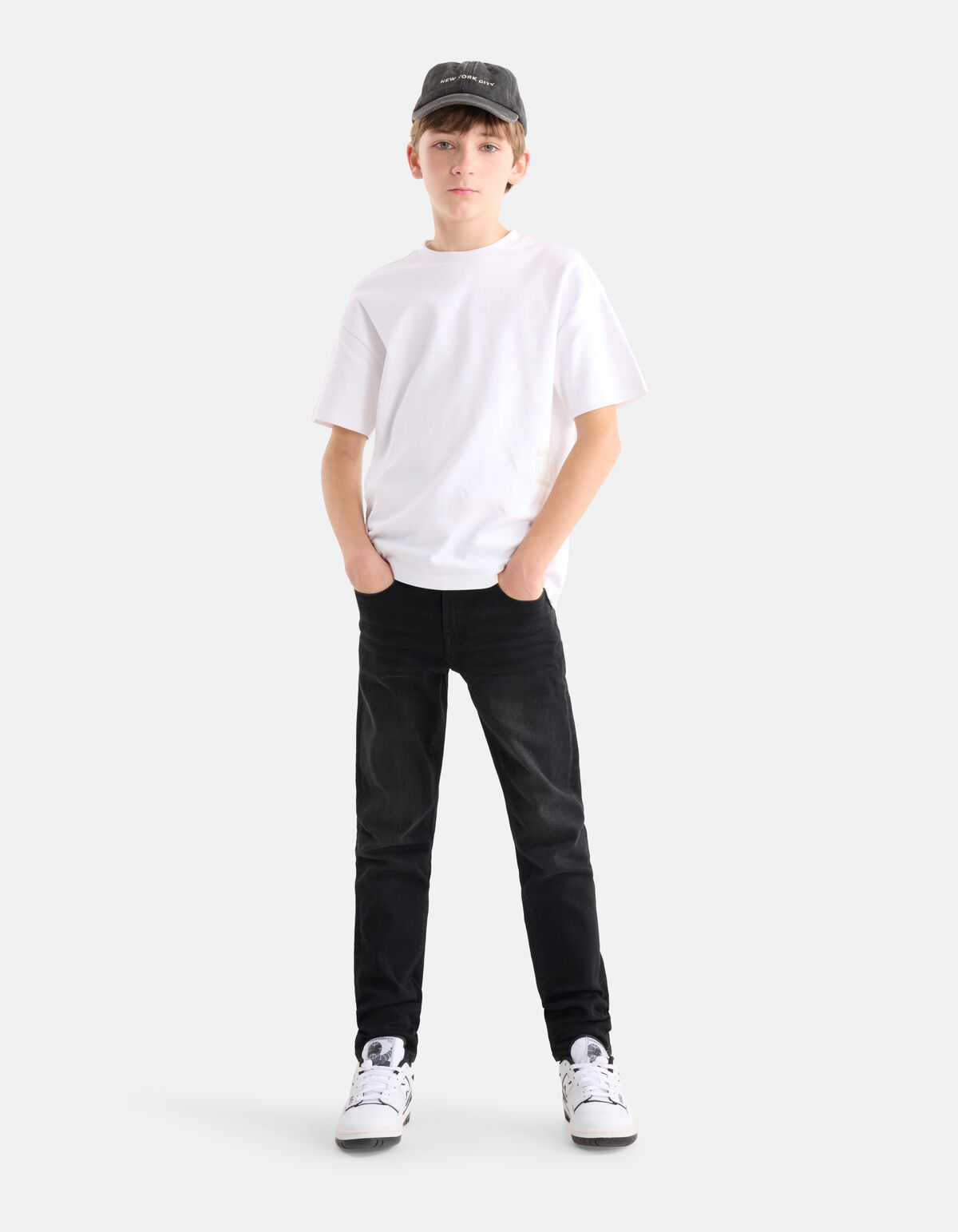 Regular Jeans Schwarz SHOEBY BOYS