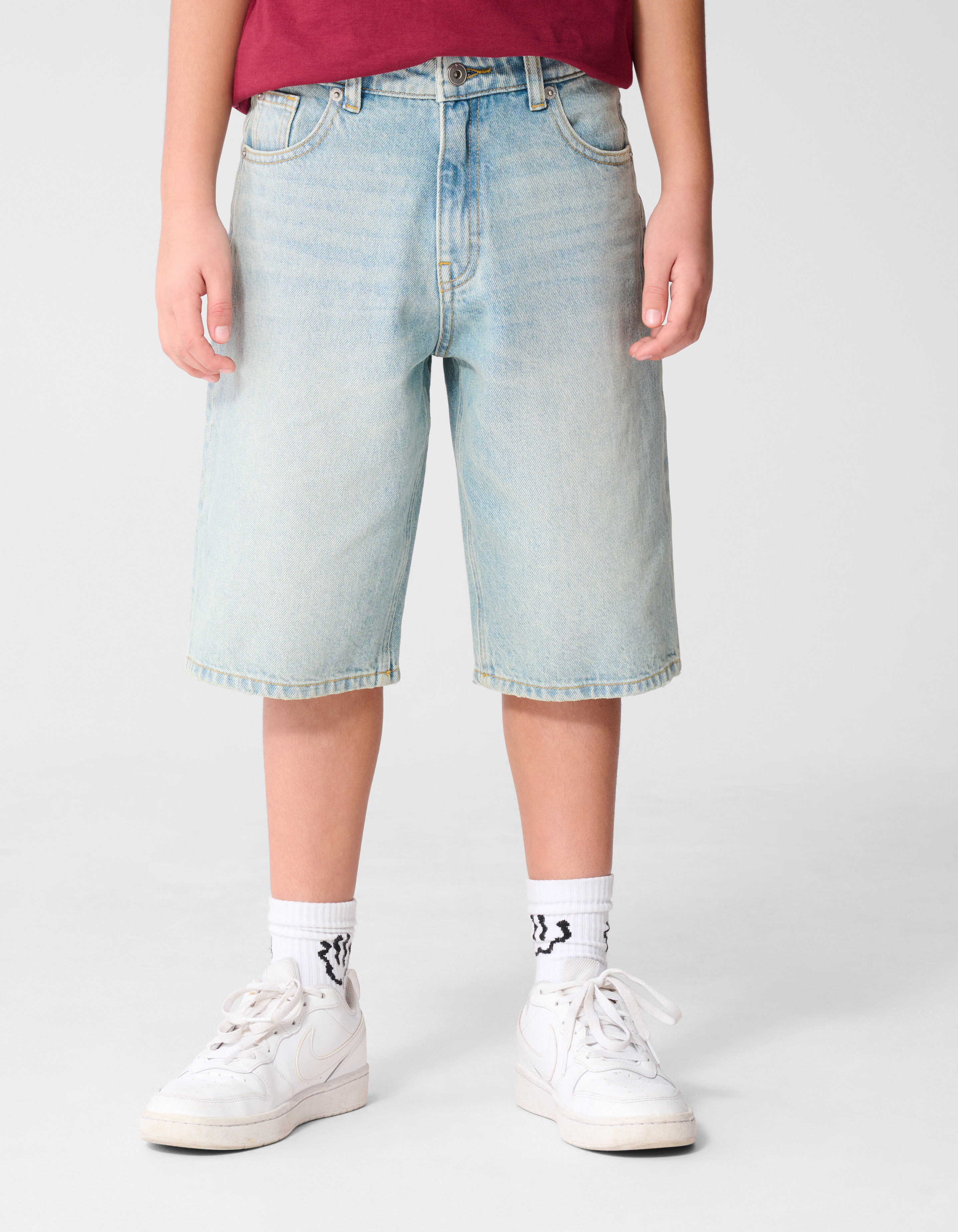 Baggy Fit Shorts gebleicht SHOEBY BOYS