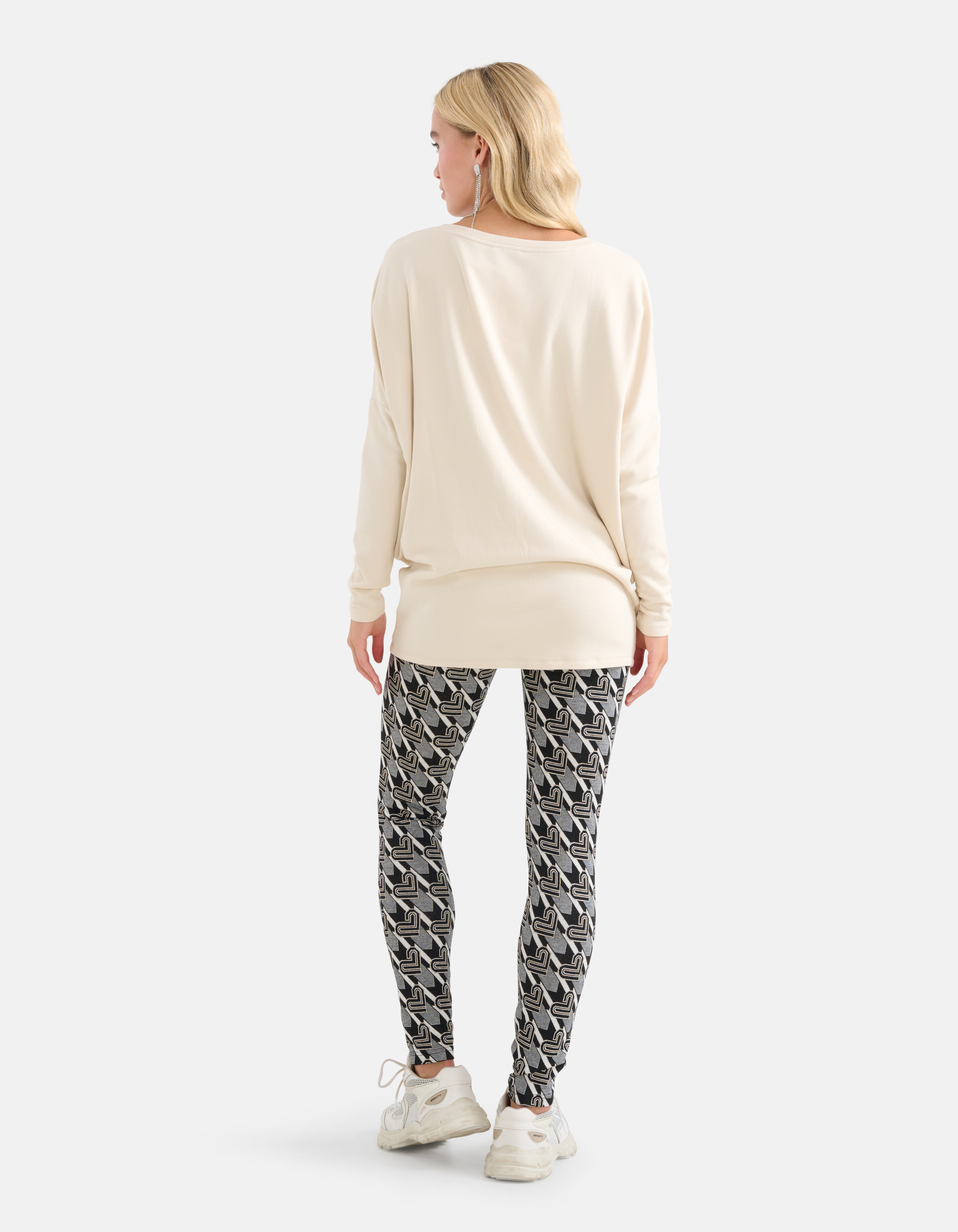 Basic Oberteil in Übergröße Off White SHOEBY WOMEN