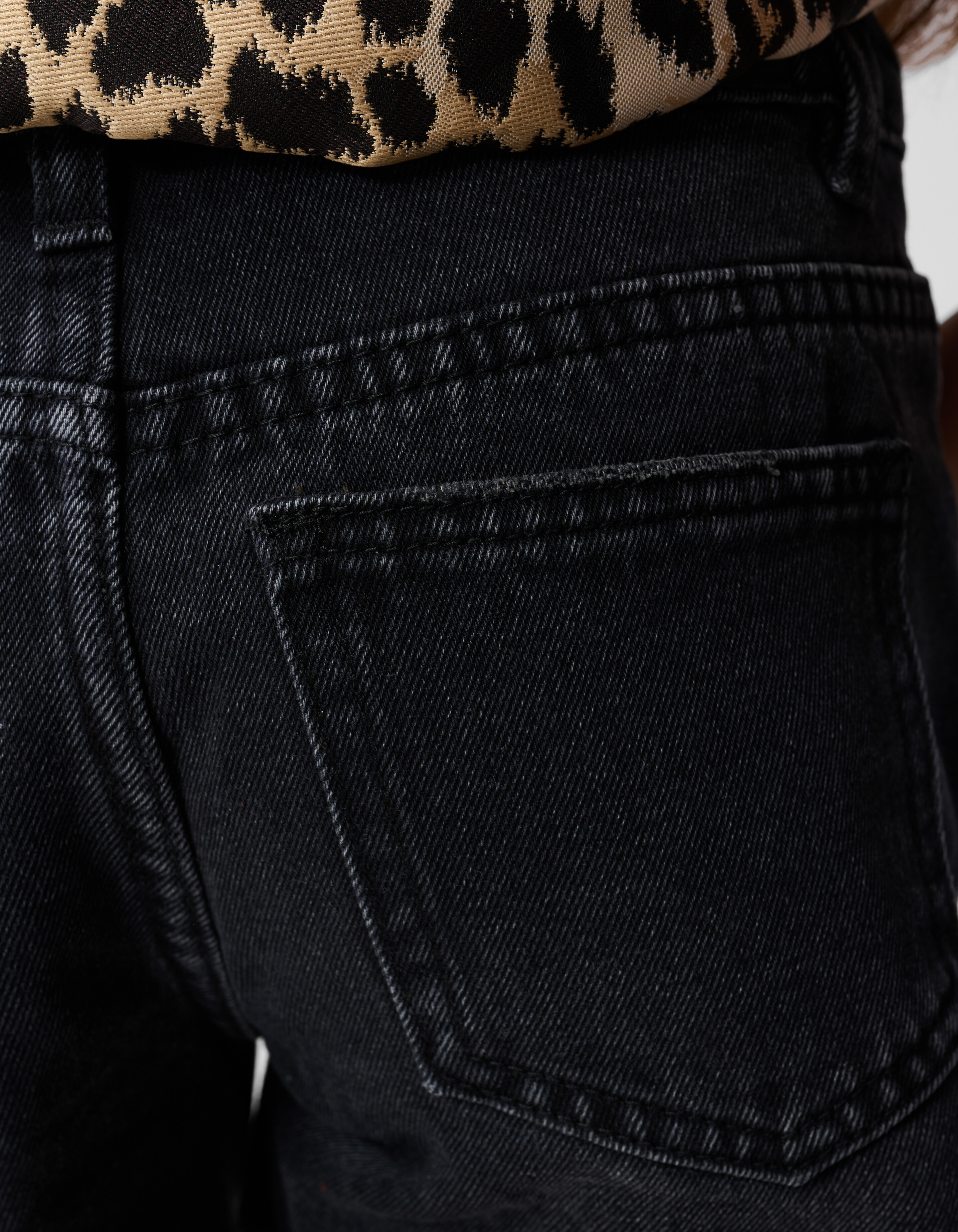 Destroy Denim Short Schwarz SHOEBY GIRLS