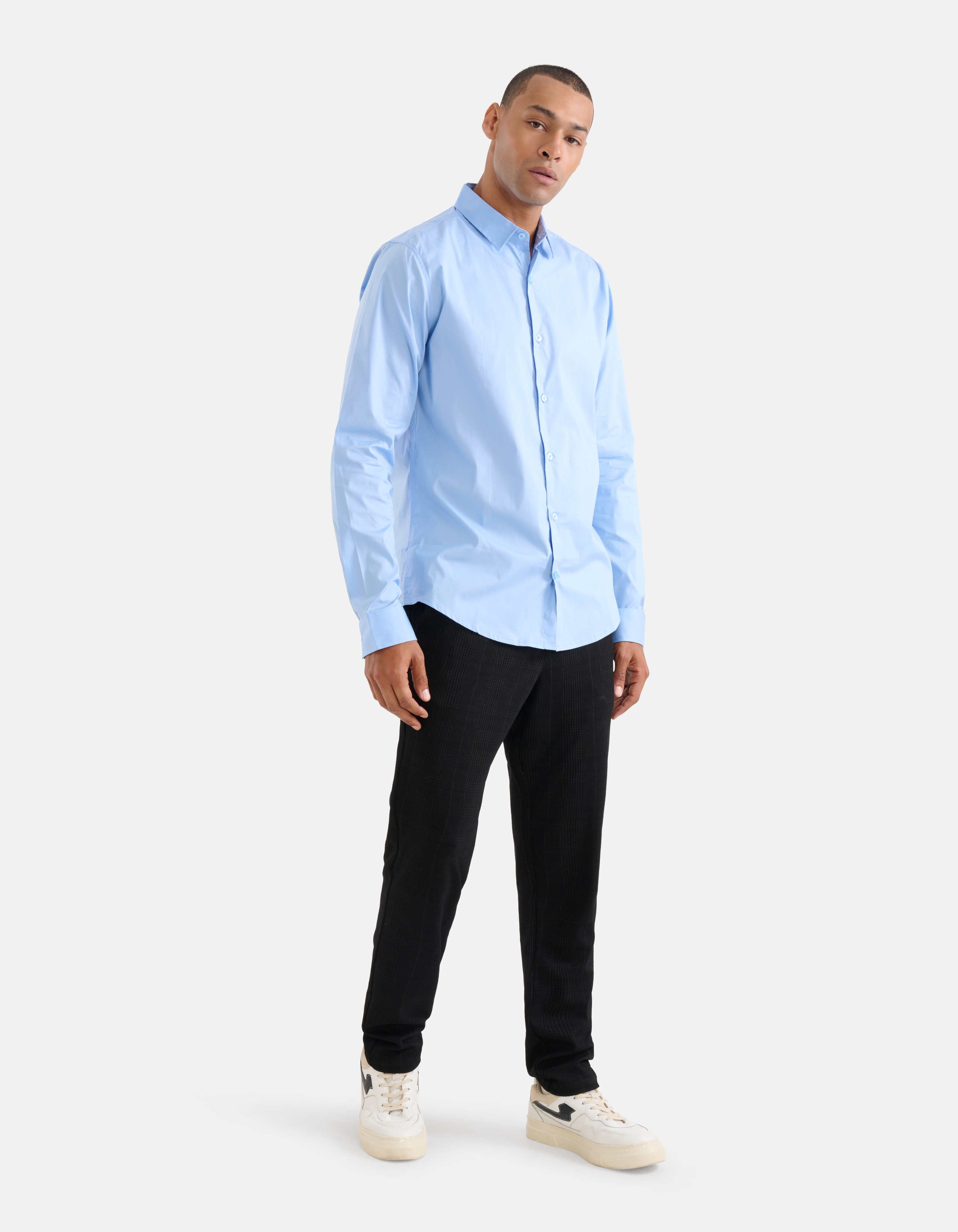 Basic Shirt Hellblau SHOEBY MEN
