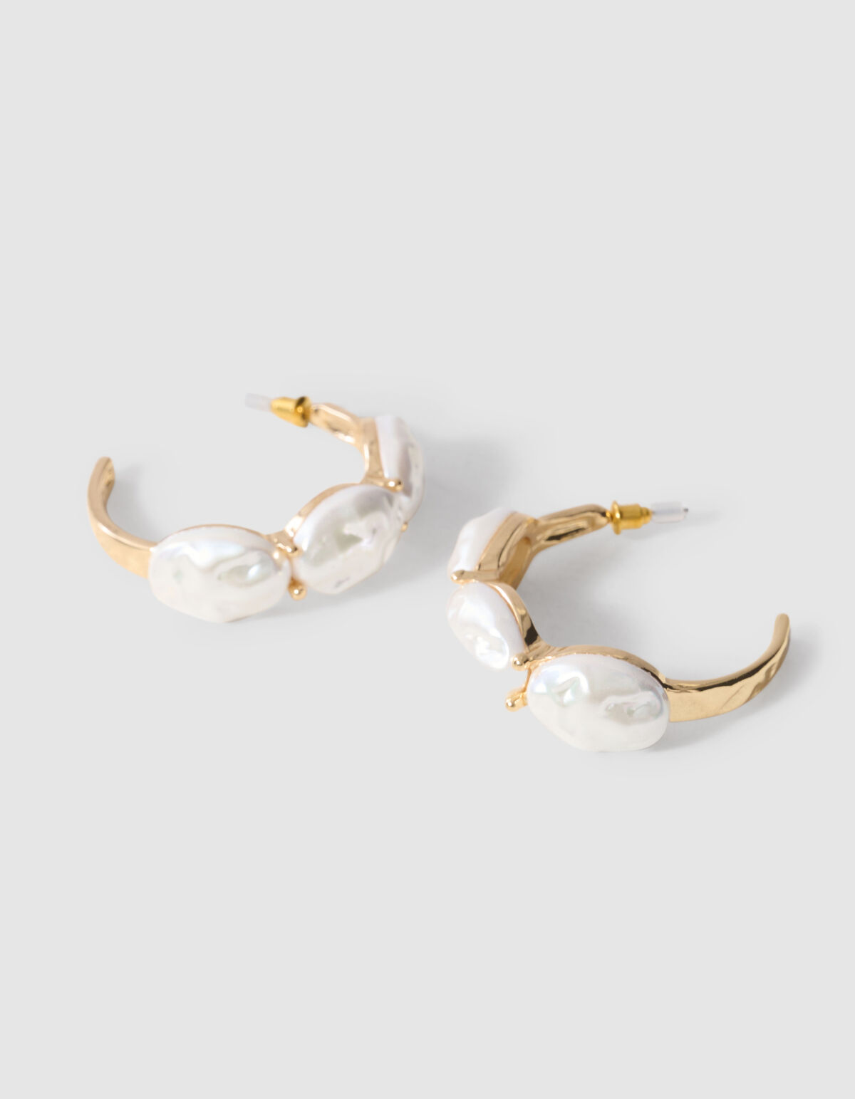 Wasserperlen-Ohrringe in Gold SHOEBY ACCESSOIRES
