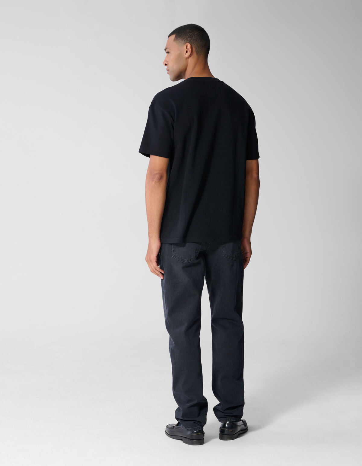 Basic Label T-Shirt Schwarz SHOEBY MEN