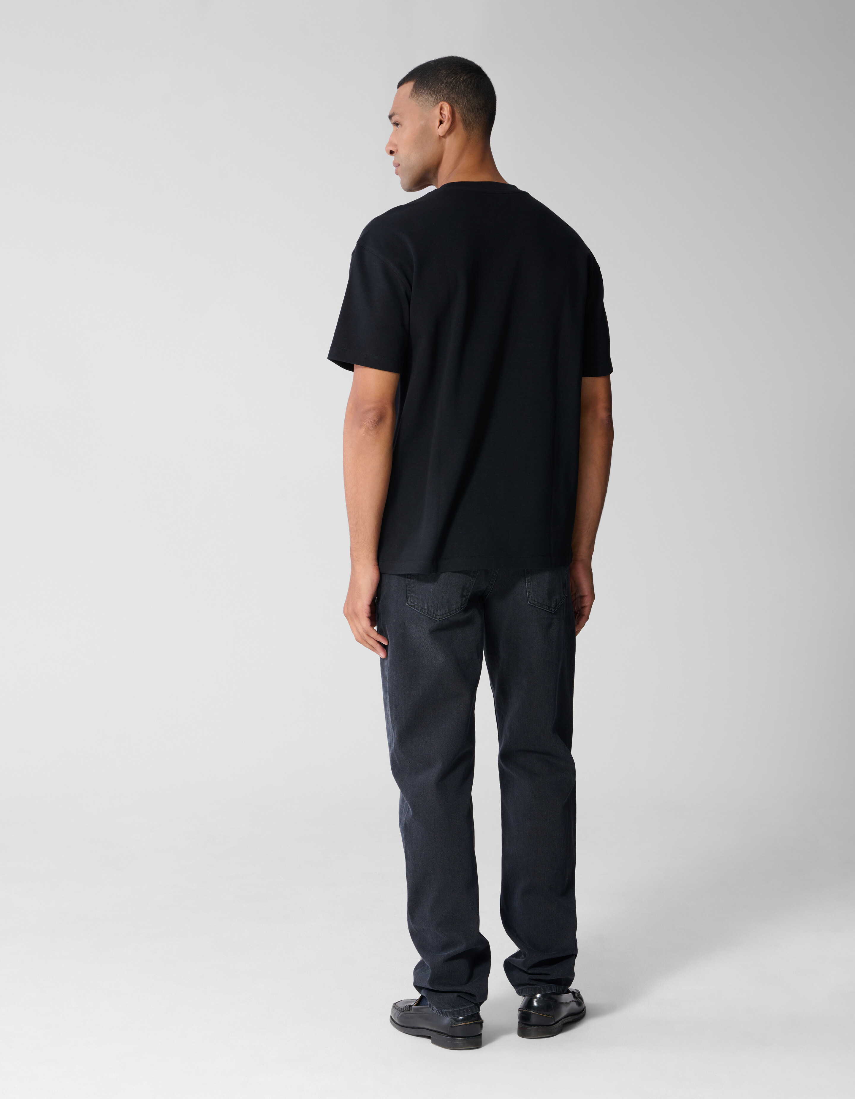 Basic Label T-Shirt Schwarz SHOEBY MEN