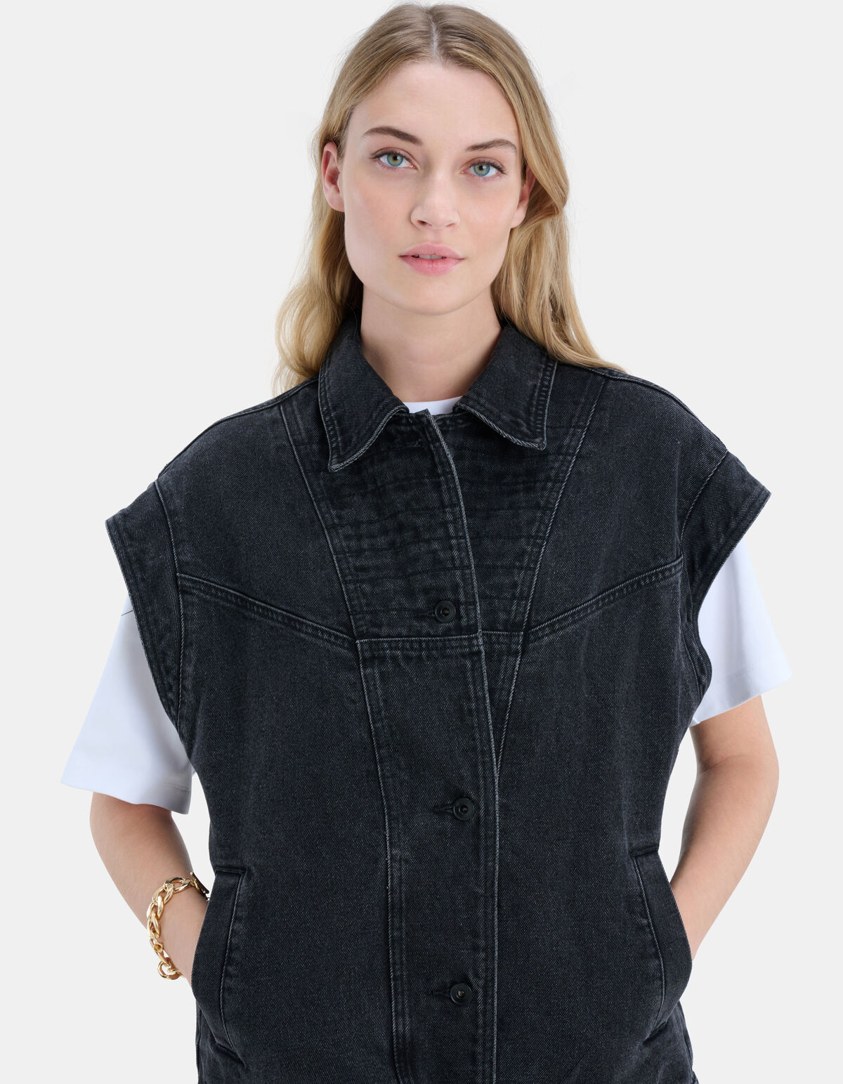 Ärmellose Jacke By Fred EKSEPT