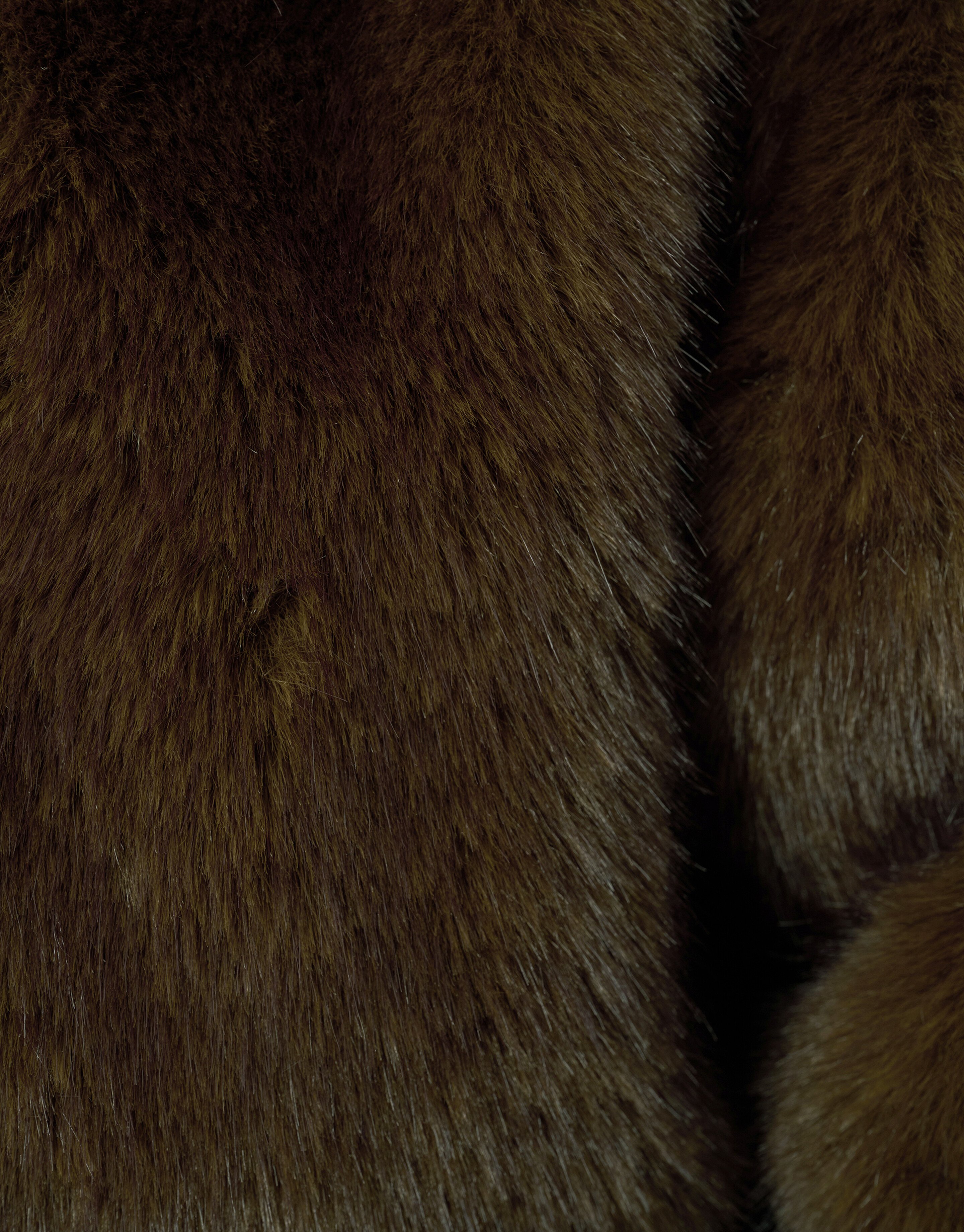 Faux-Fell-Jacke Dunkelbraun von Monica SHOEBY WOMEN