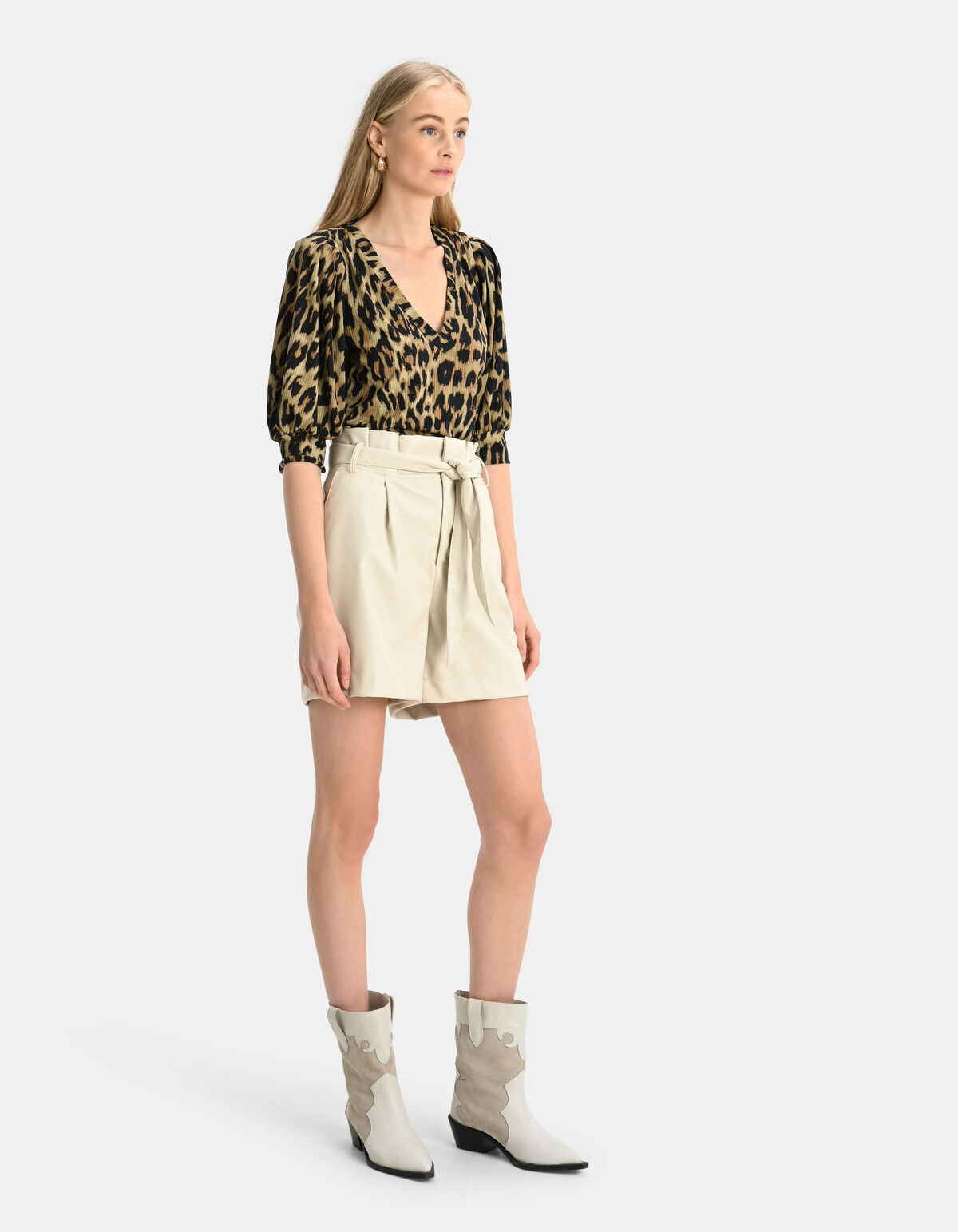 Ripp-Jersey-T-Shirt mit V-Ausschnitt SHOEBY WOMEN
