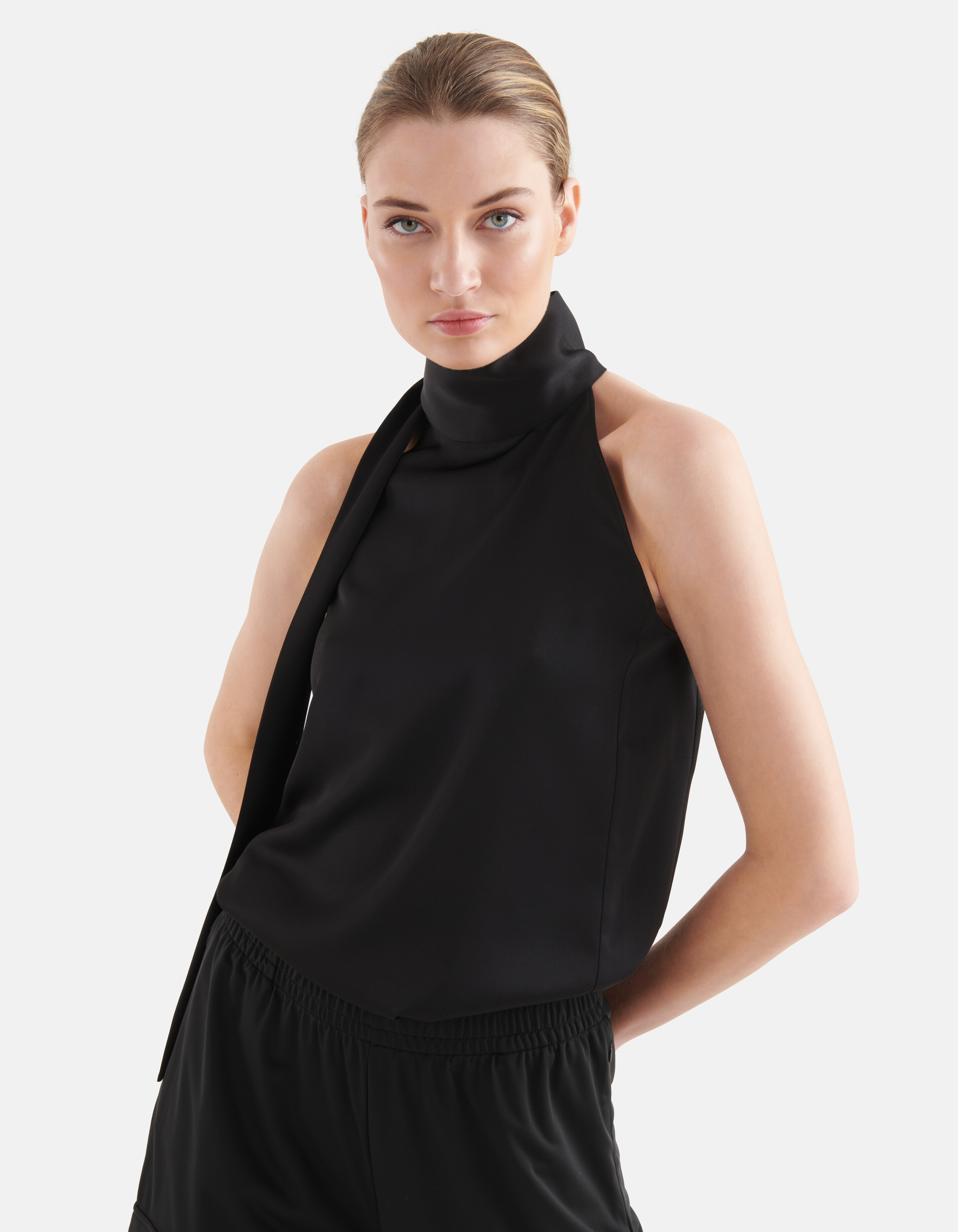 Satin-Träger-Top Schwarz von Mieke SHOEBY WOMEN