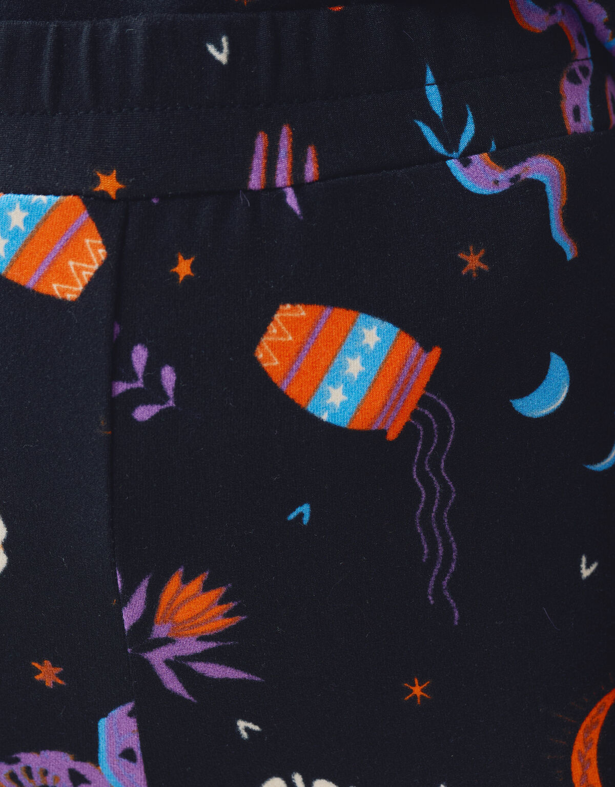 Bedruckte Flared Leggings Schwarz SHOEBY GIRLS