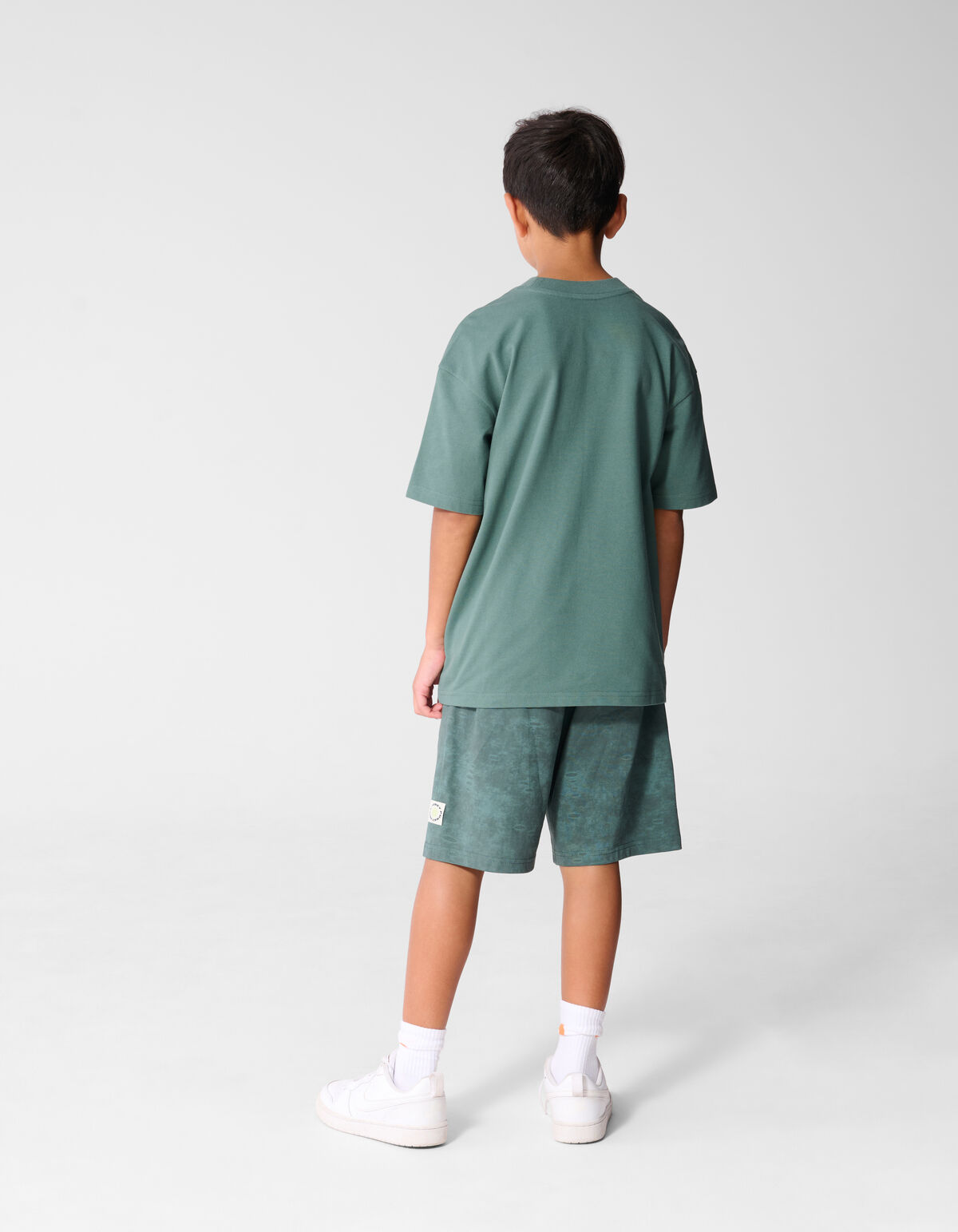Minimal Text T-Shirt Gr&uuml;n SHOEBY BOYS