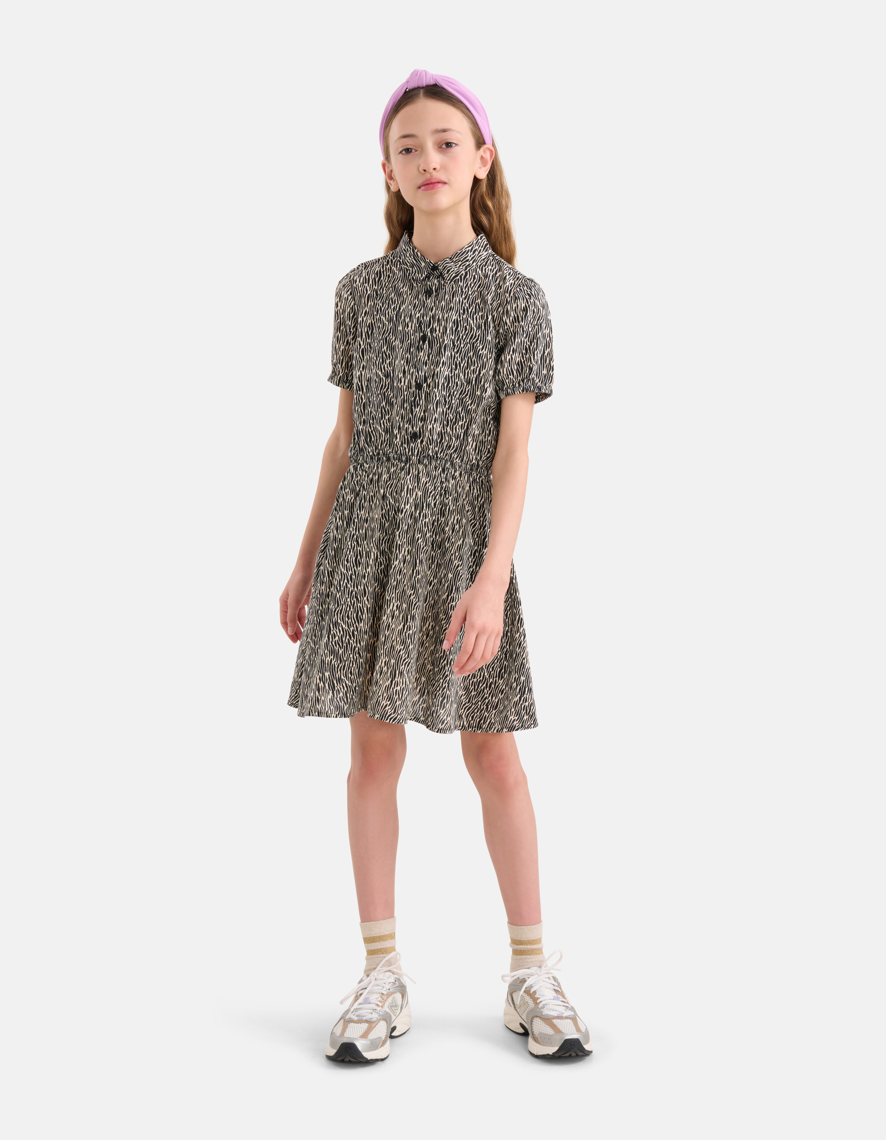 Gewelltes Streifenkleid Schwarz SHOEBY GIRLS