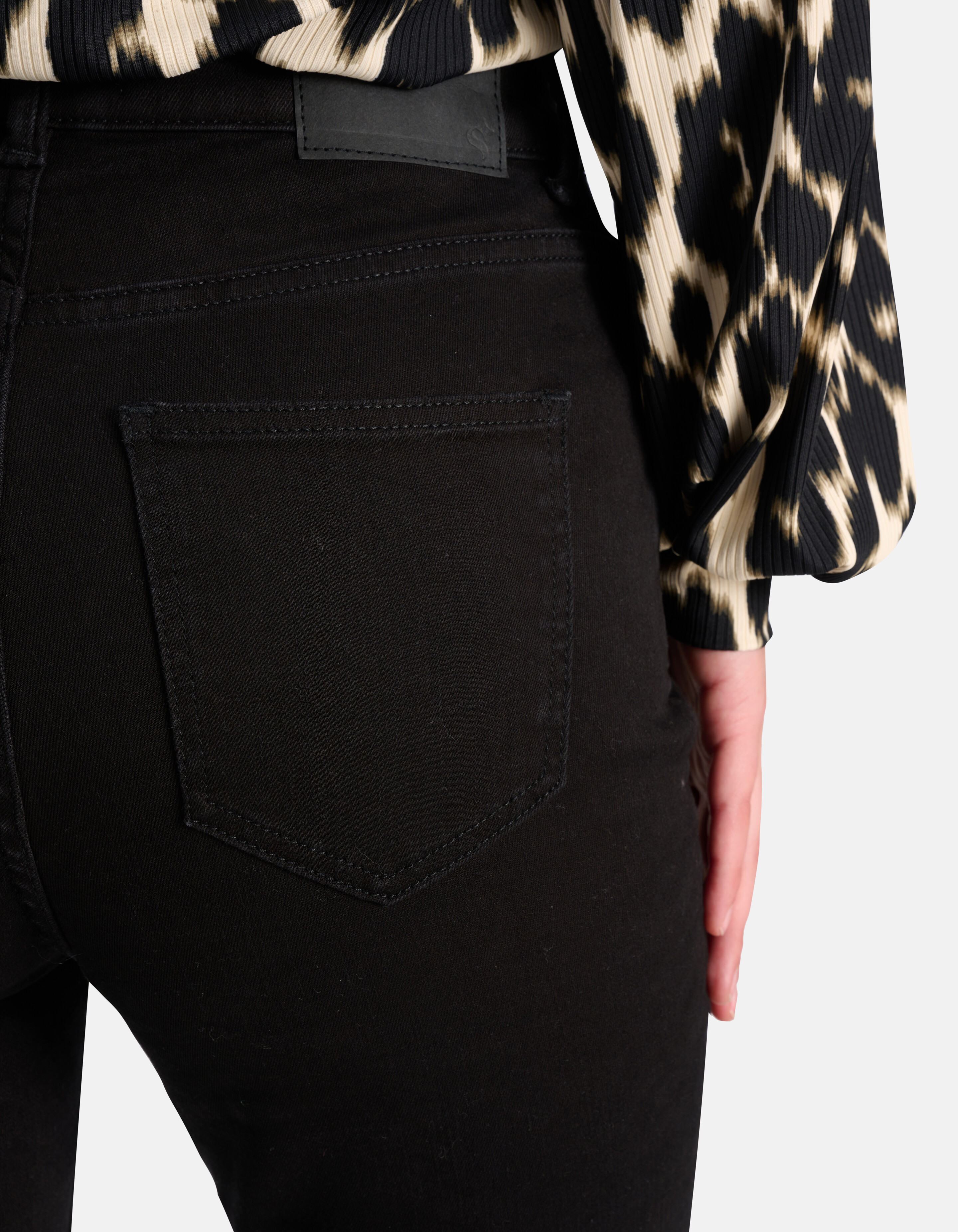 Flared Denim Jeans Schwarz SHOEBY WOMEN
