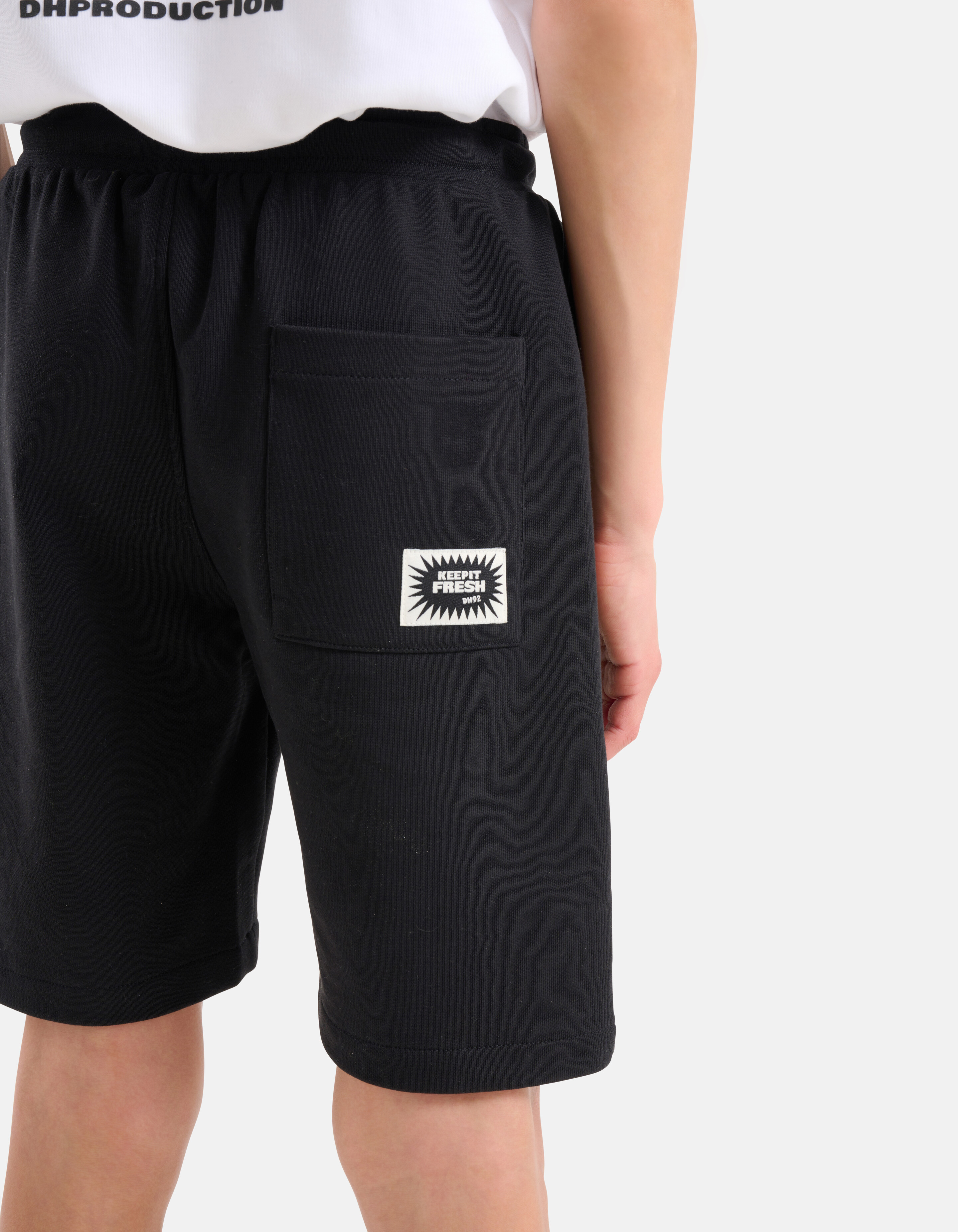 Kunstwerk Short Black SHOEBY BOYS