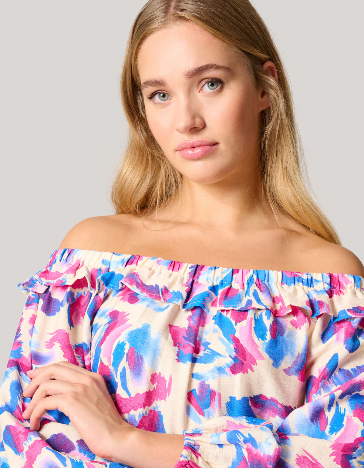 Bedrucktes schulterfreies Top Gebroken Wit SHOEBY WOMEN