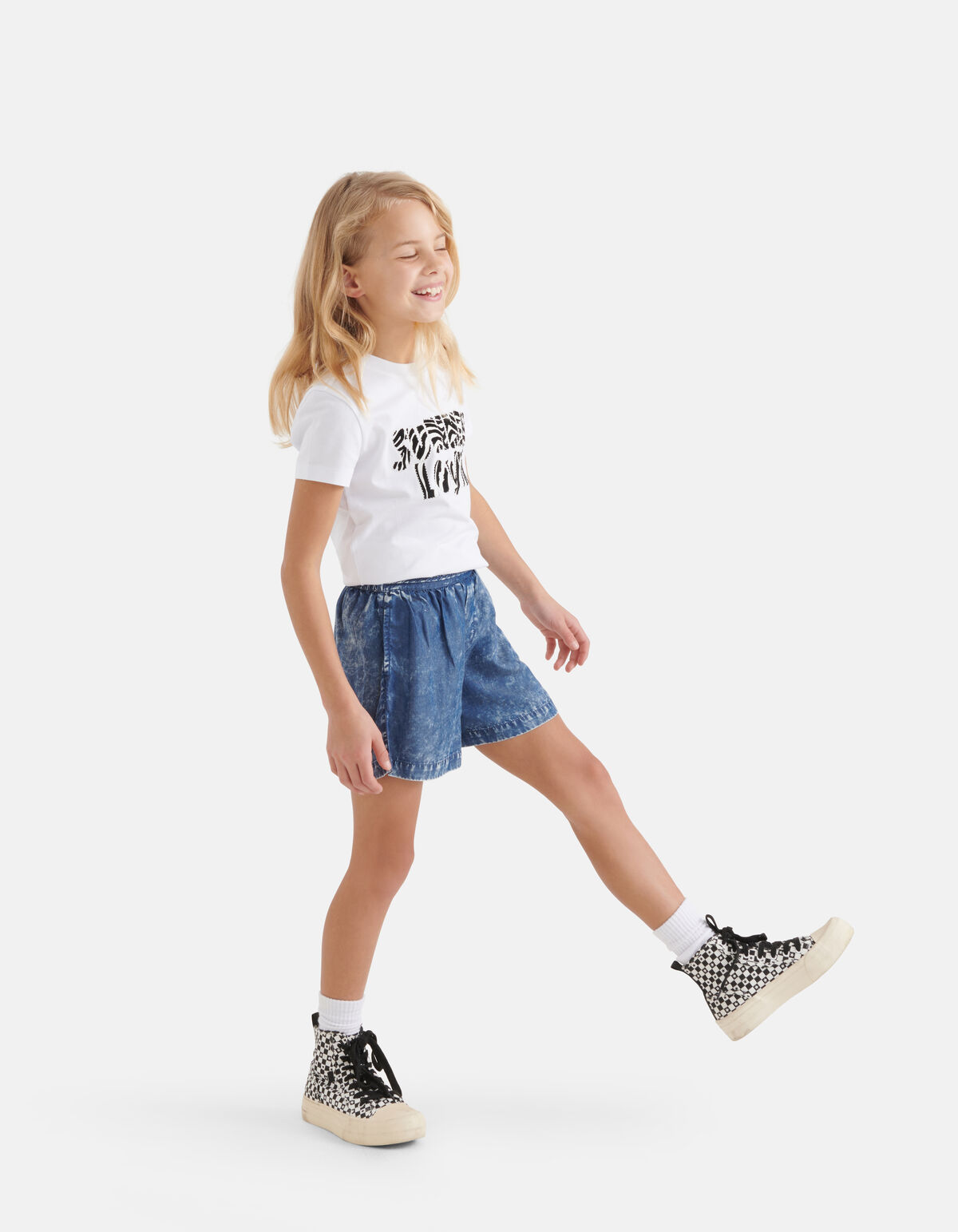Nieten-T-Shirt Weiß SHOEBY GIRLS
